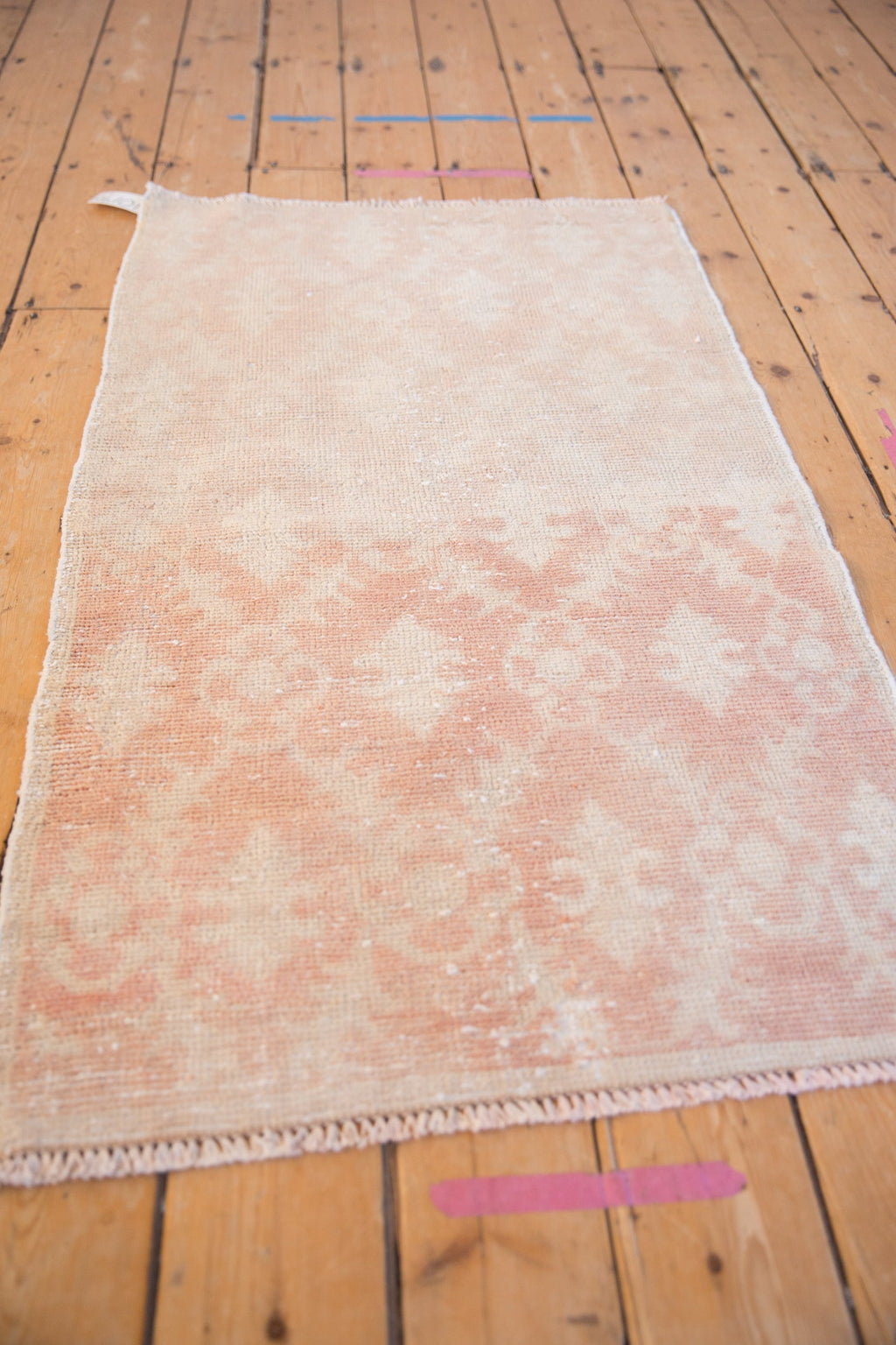2.5x4.5 Vintage Distressed Oushak Rug