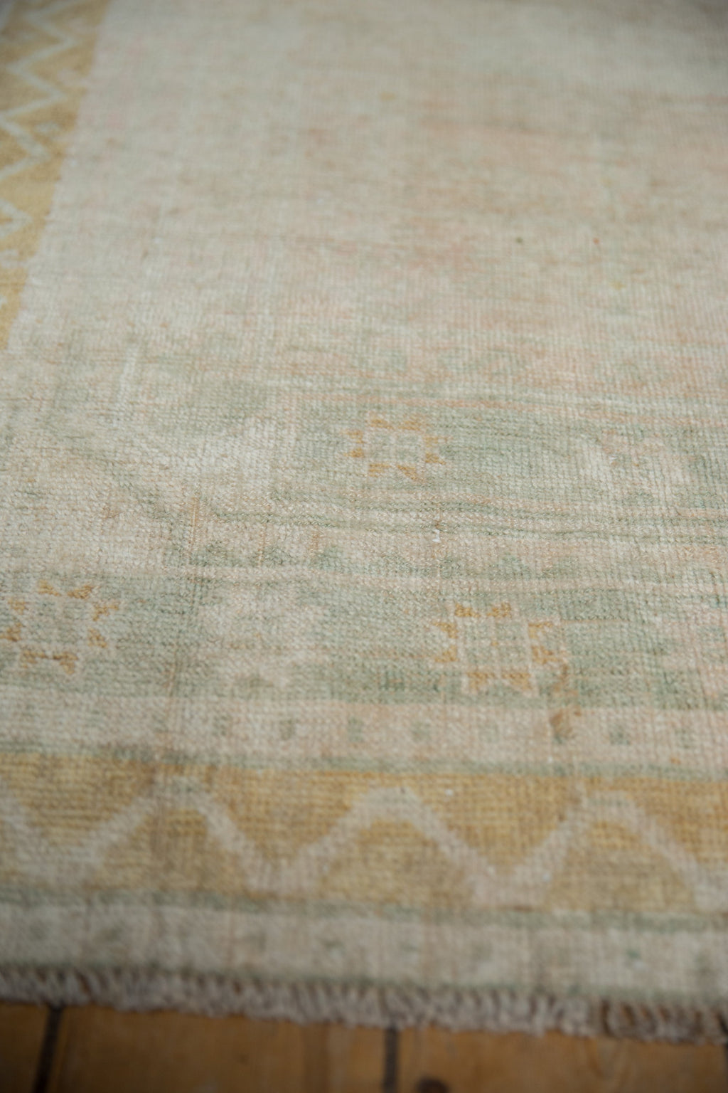 3.5x9.5 Vintage Distressed Oushak Rug Runner
