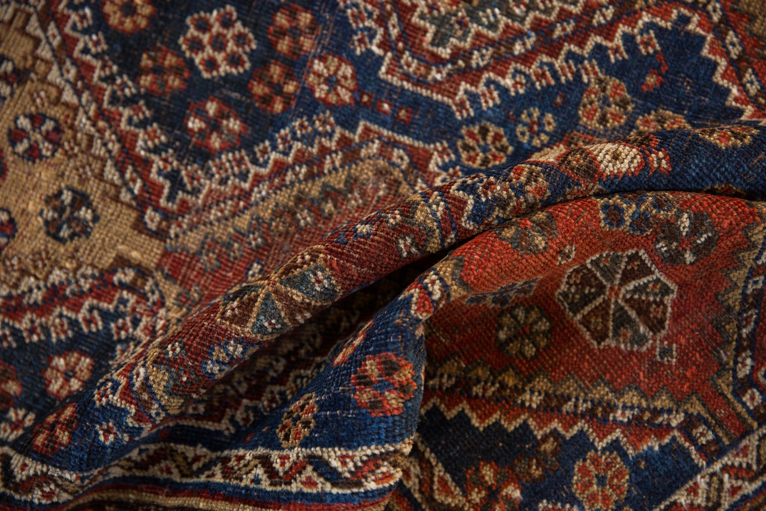4x4.5 Antique Qashqai Square Rug