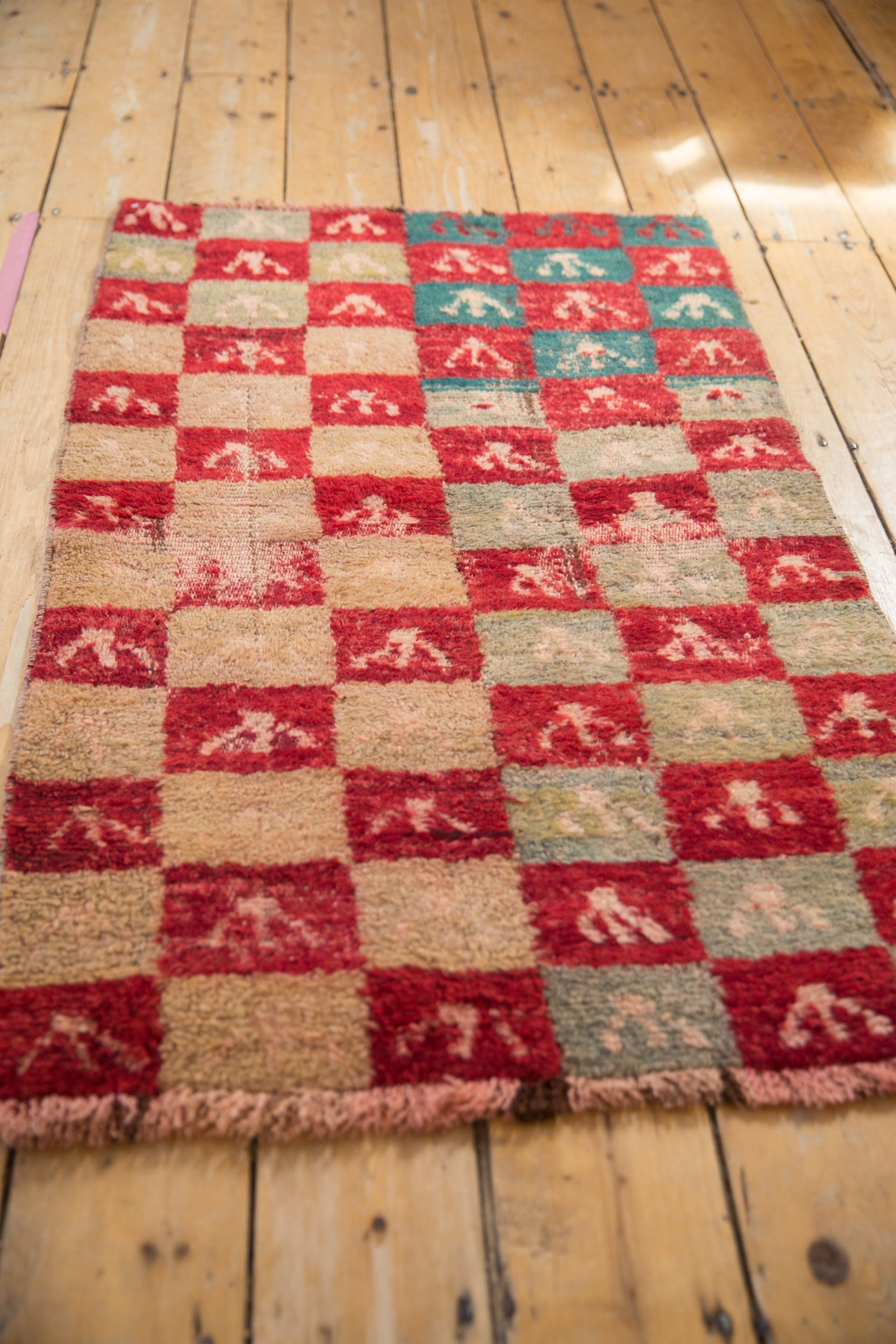 2.5x4 Vintage Distressed Tulu Rug