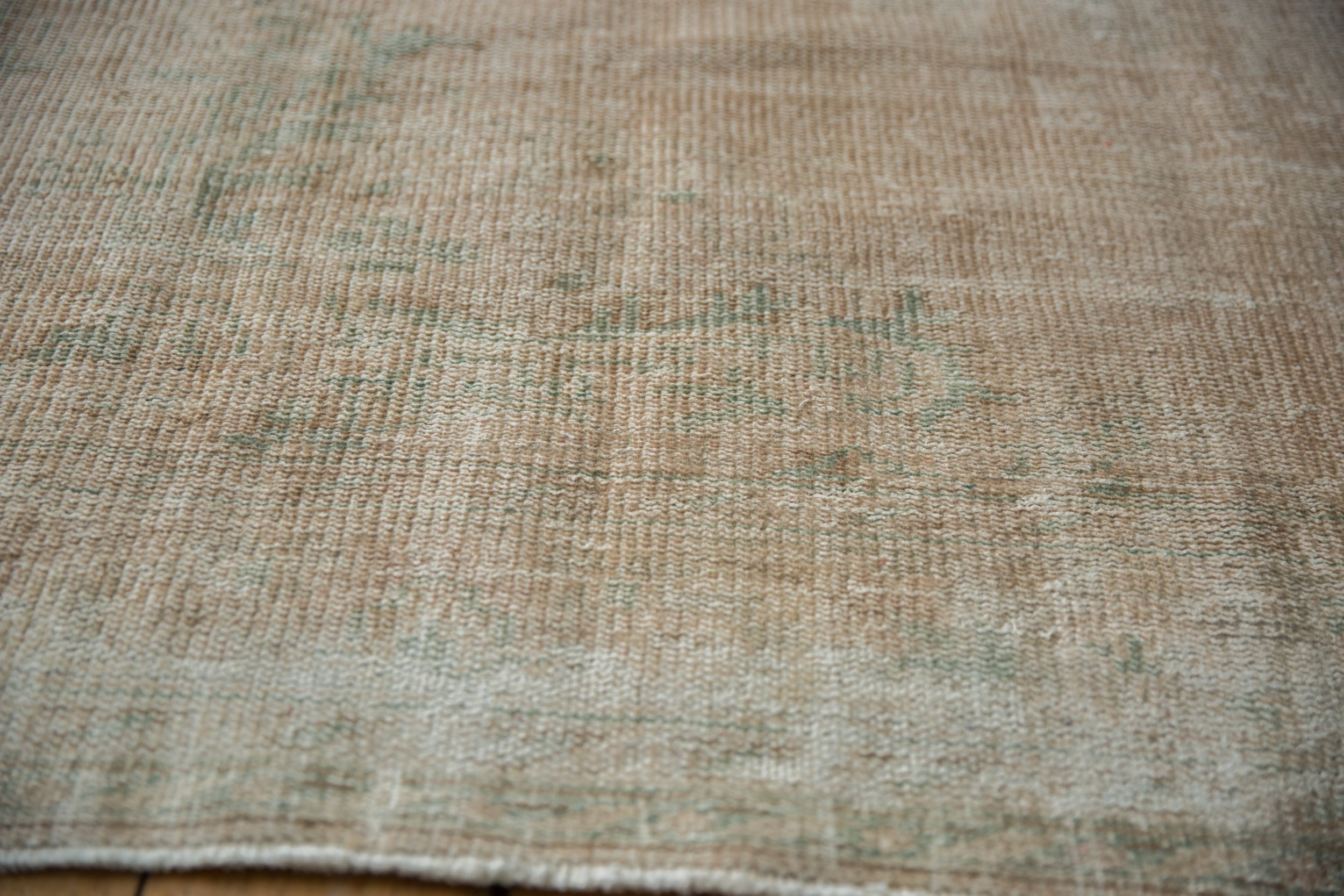 7x9.5 Vintage Distressed Oushak Carpet