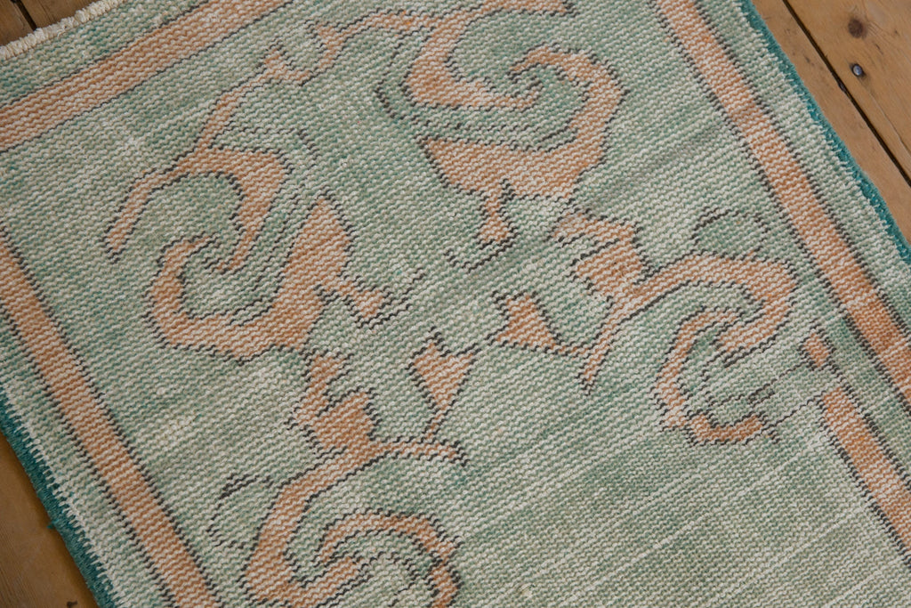 2.5x4.5 Vintage Distressed Oushak Rug