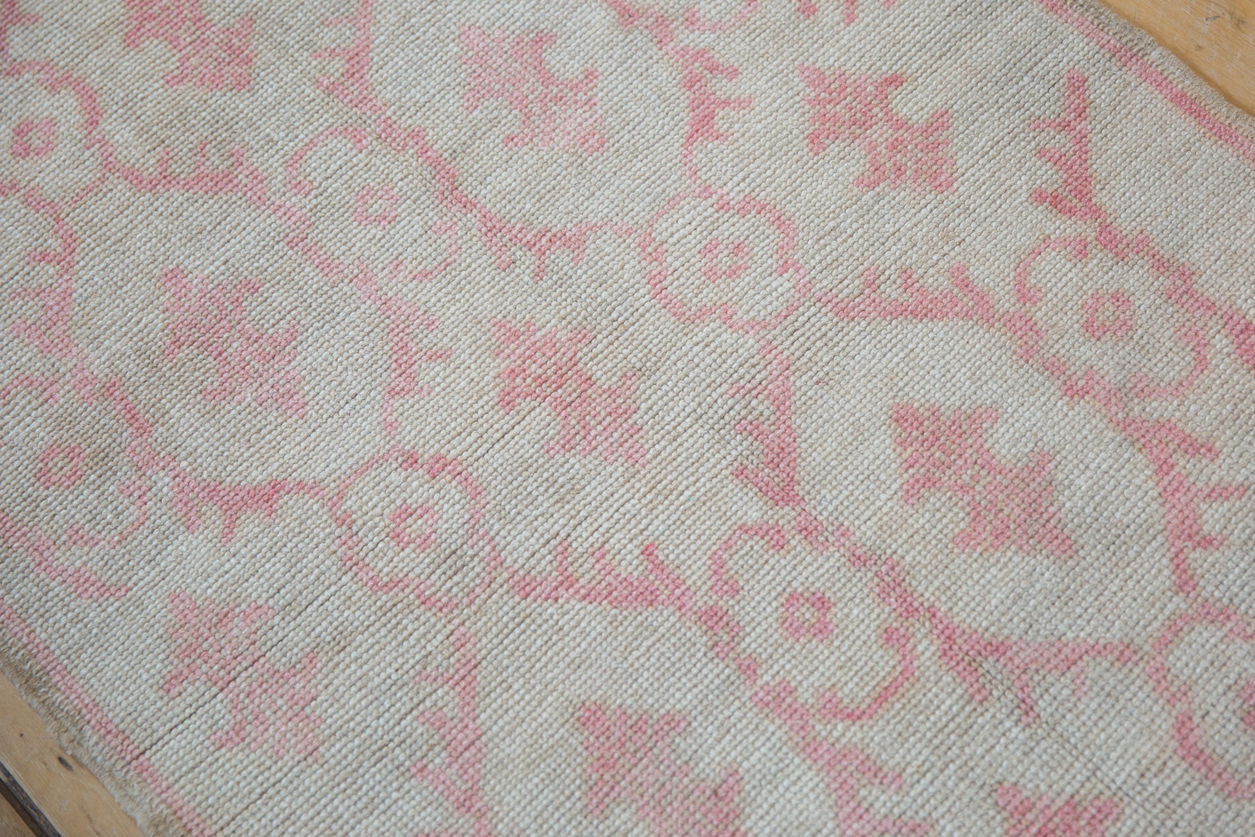 2.5x6.5 Vintage Distressed Oushak Rug Runner