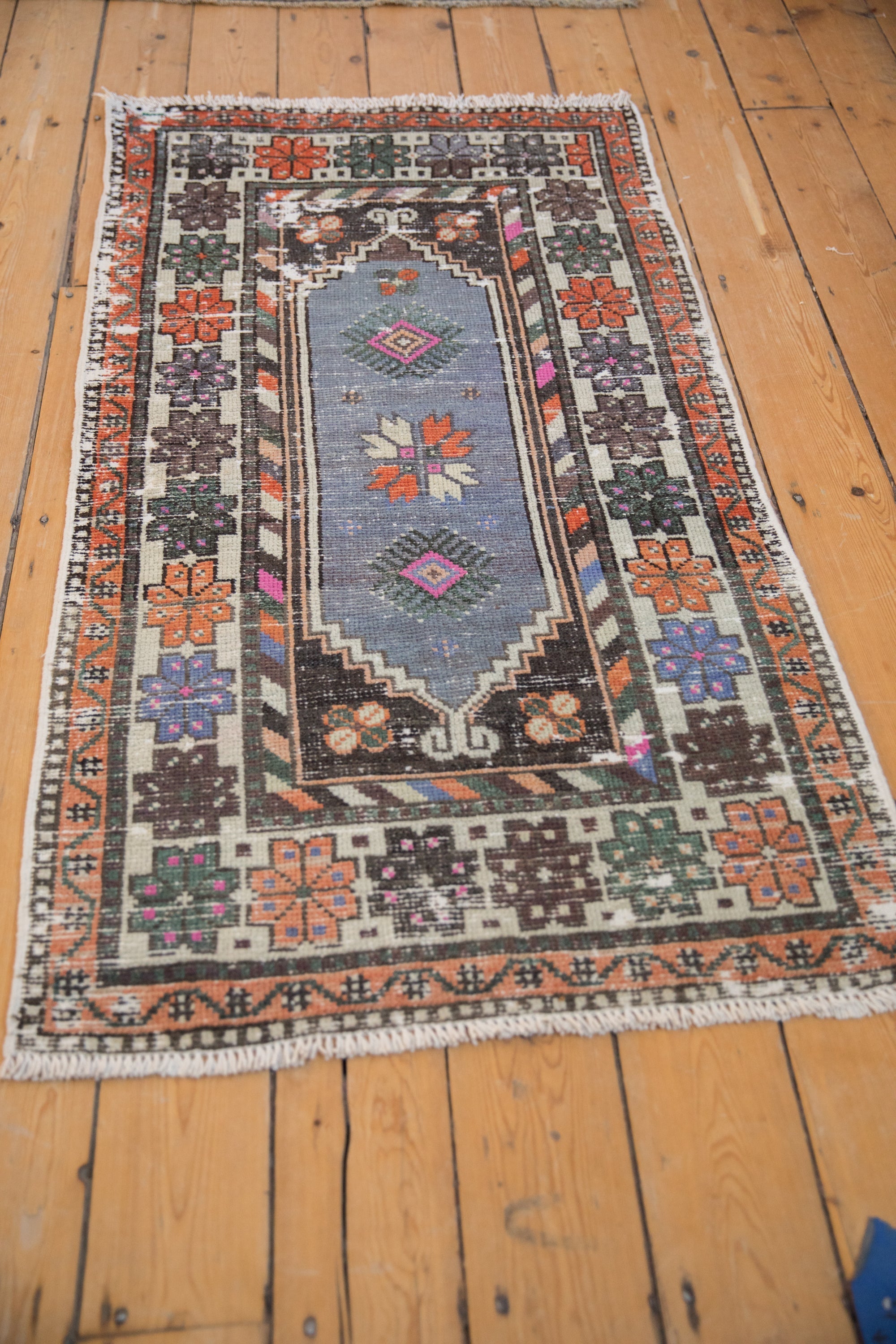 2.5x5 Vintage Distressed Oushak Rug Runner