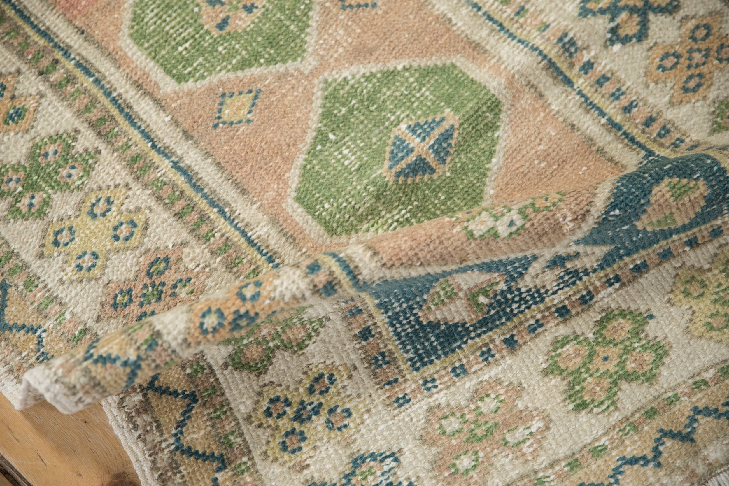 2.5x4 Vintage Distressed Oushak Rug