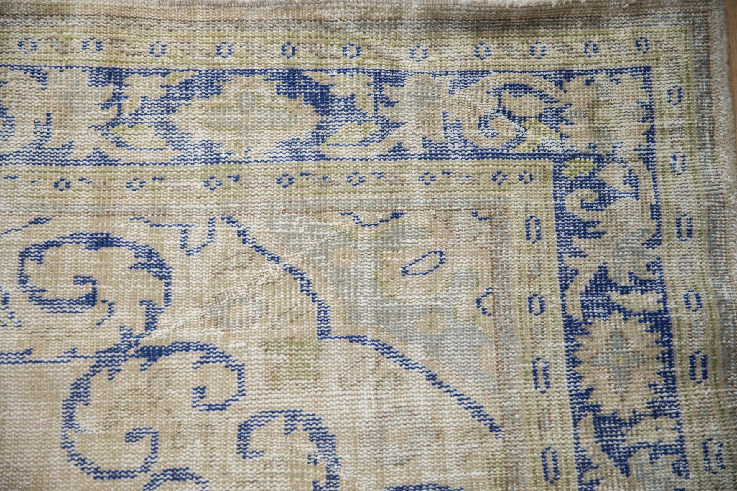 7x10 Vintage Distressed Oushak Carpet