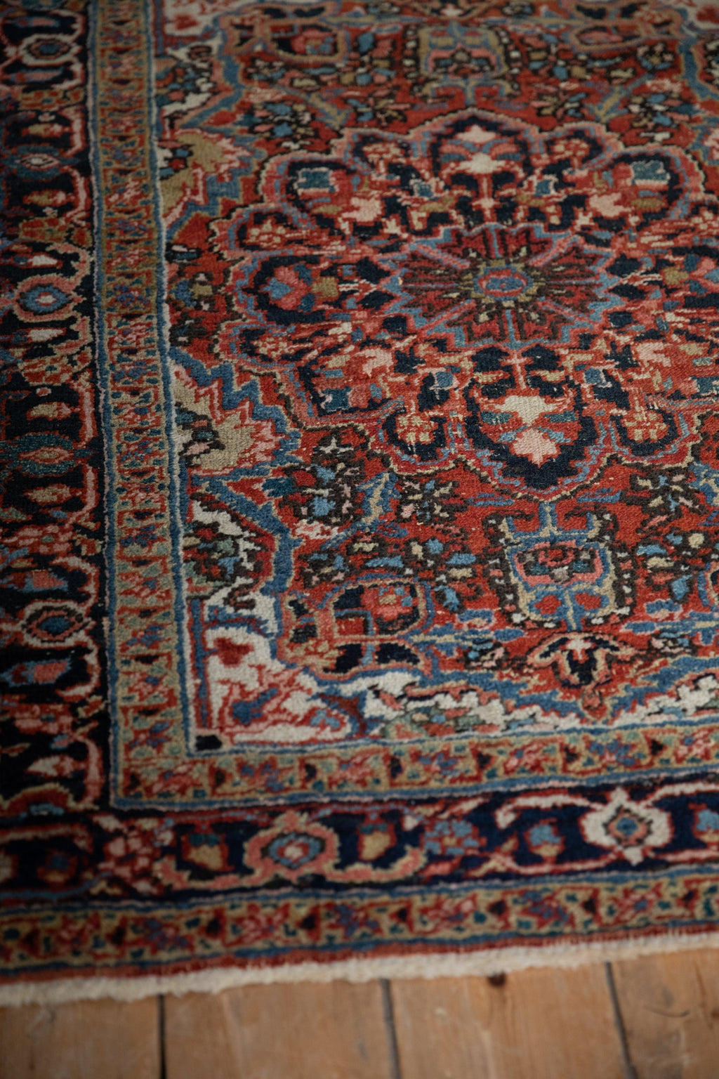3x4 Vintage Fine Heriz Square Rug