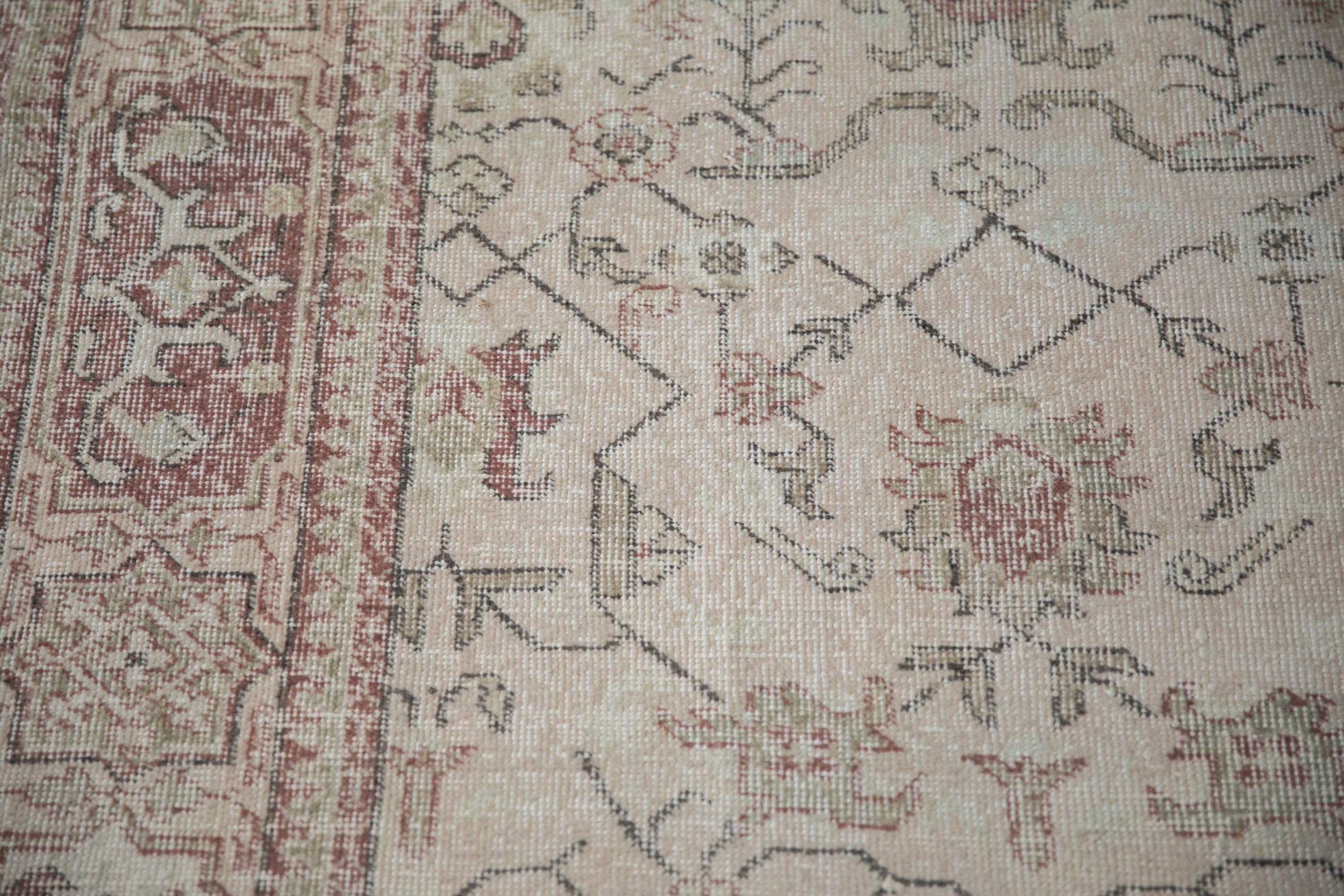 7x10.5 Vintage Distressed Oushak Carpet