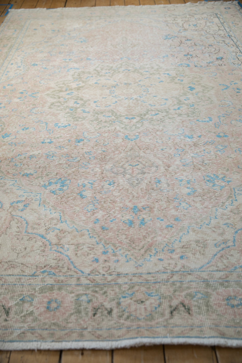 7x10 Vintage Distressed Sparta Carpet
