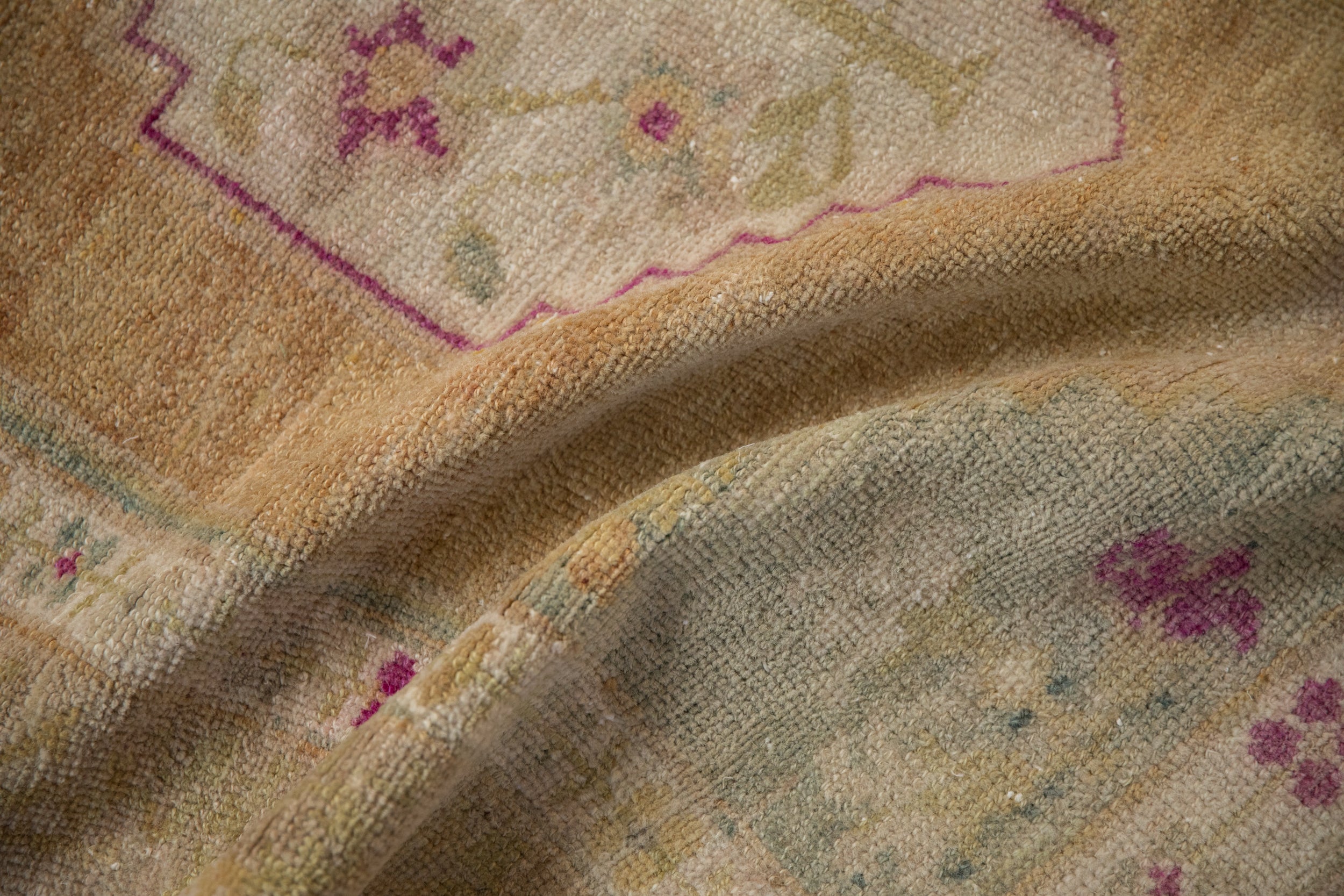 3.5x4.5 Vintage Distressed Oushak Square Rug