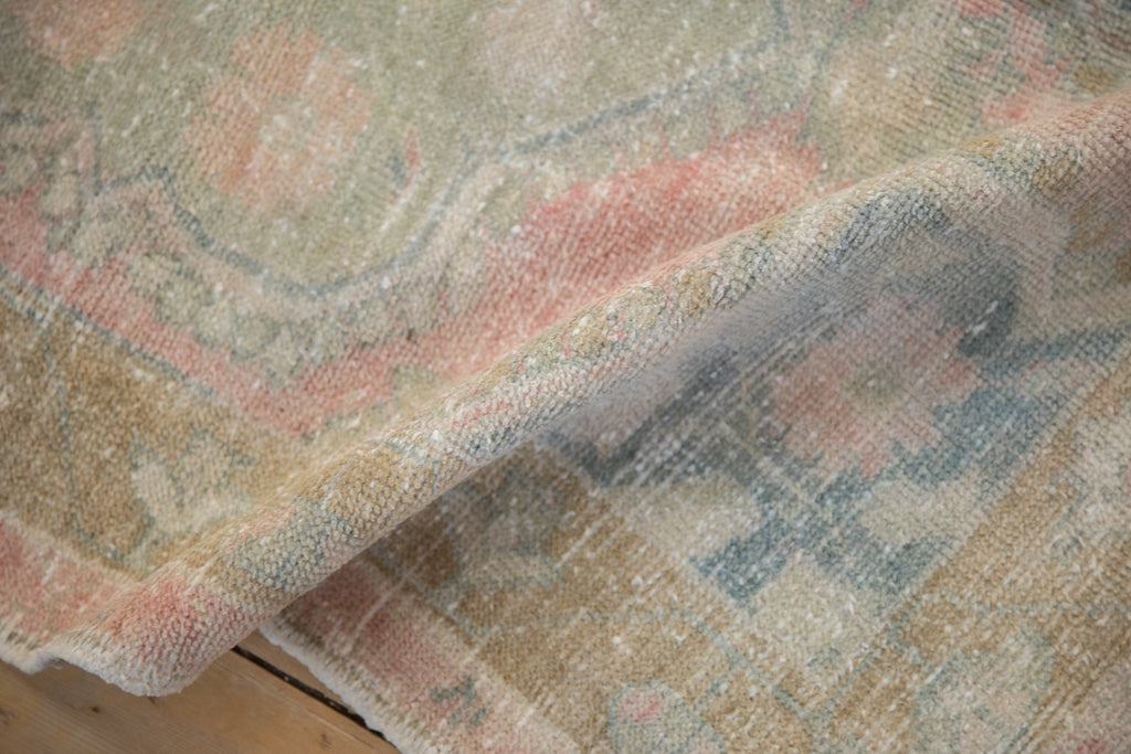 2.5x4.5 Vintage Distressed Oushak Rug