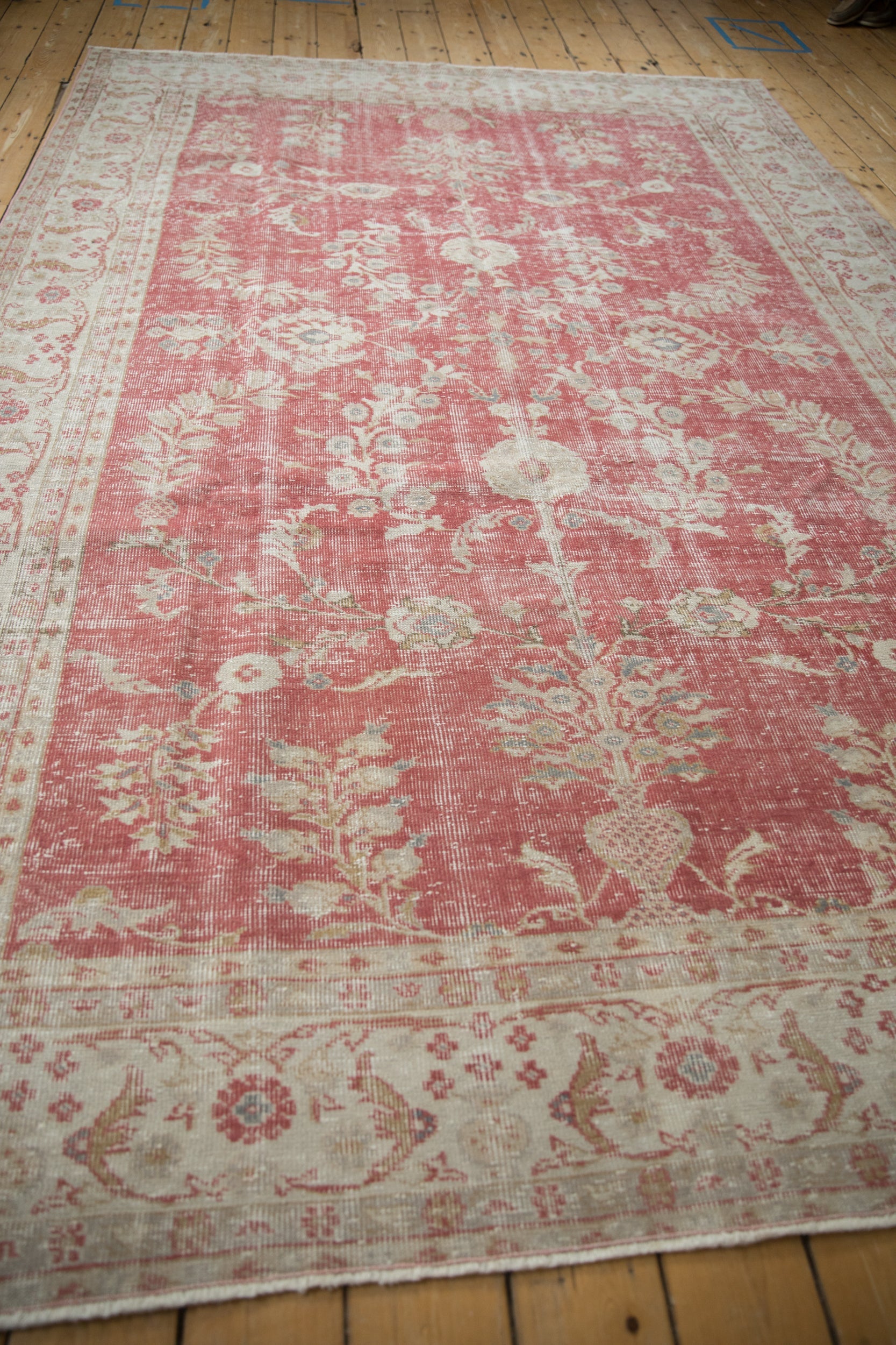 7x10.5 Vintage Distressed Oushak Carpet
