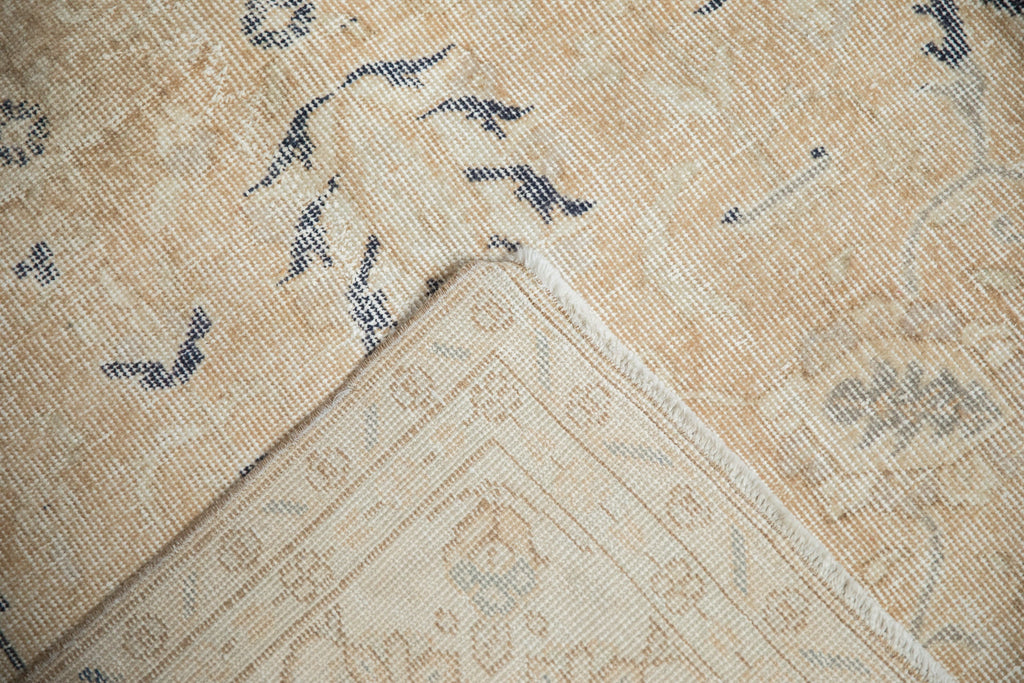 6.5x10 Vintage Distressed Sparta Carpet