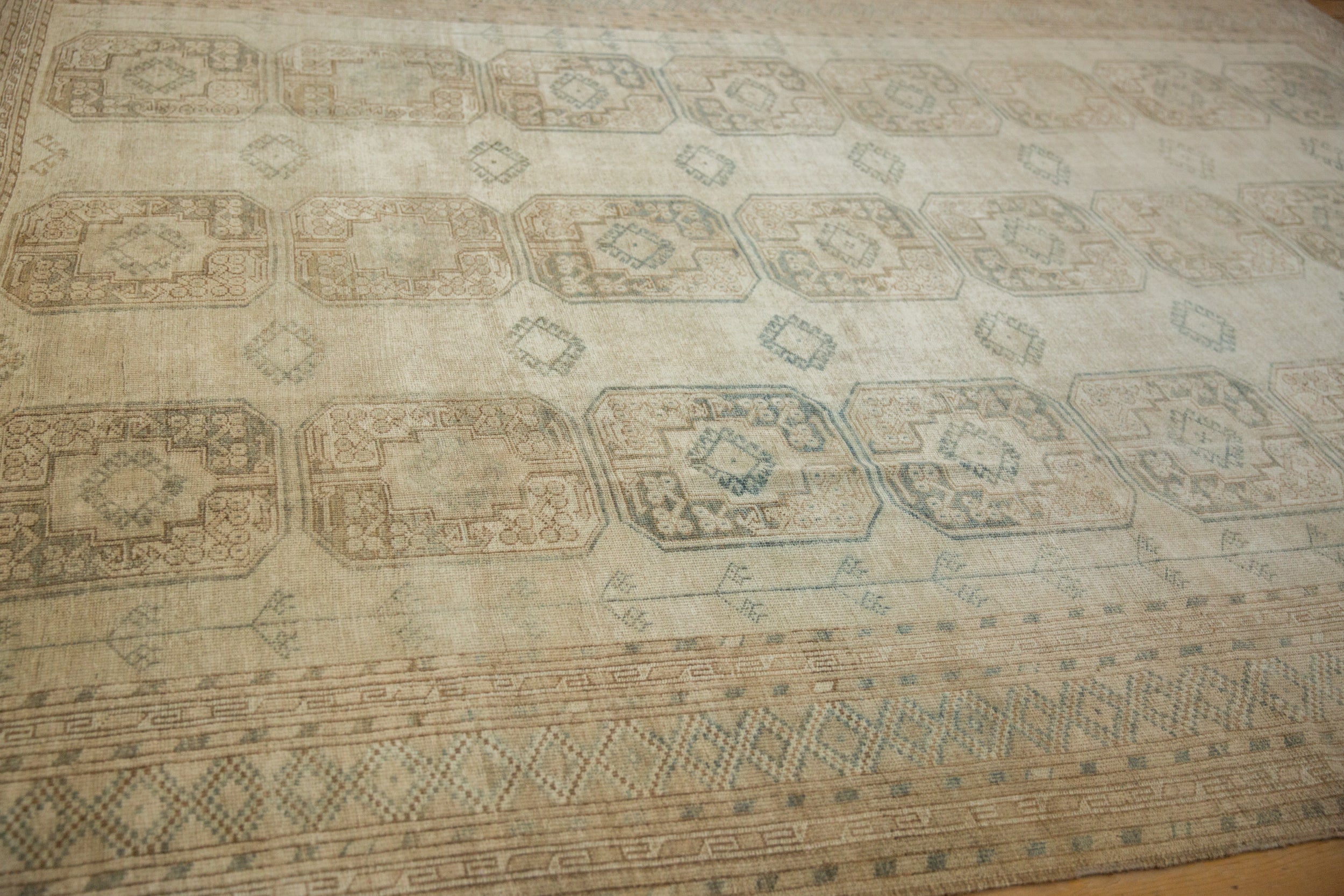 8.5x11.5 Vintage Distressed Ersari Carpet