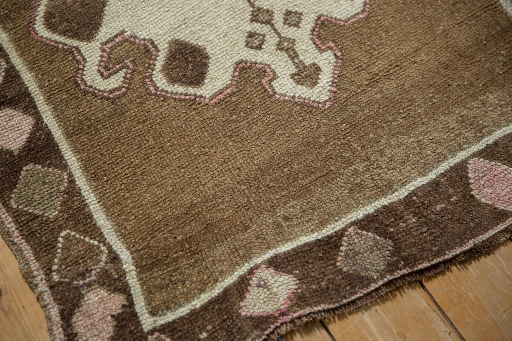 3x4.5 Vintage Distressed Kars Rug