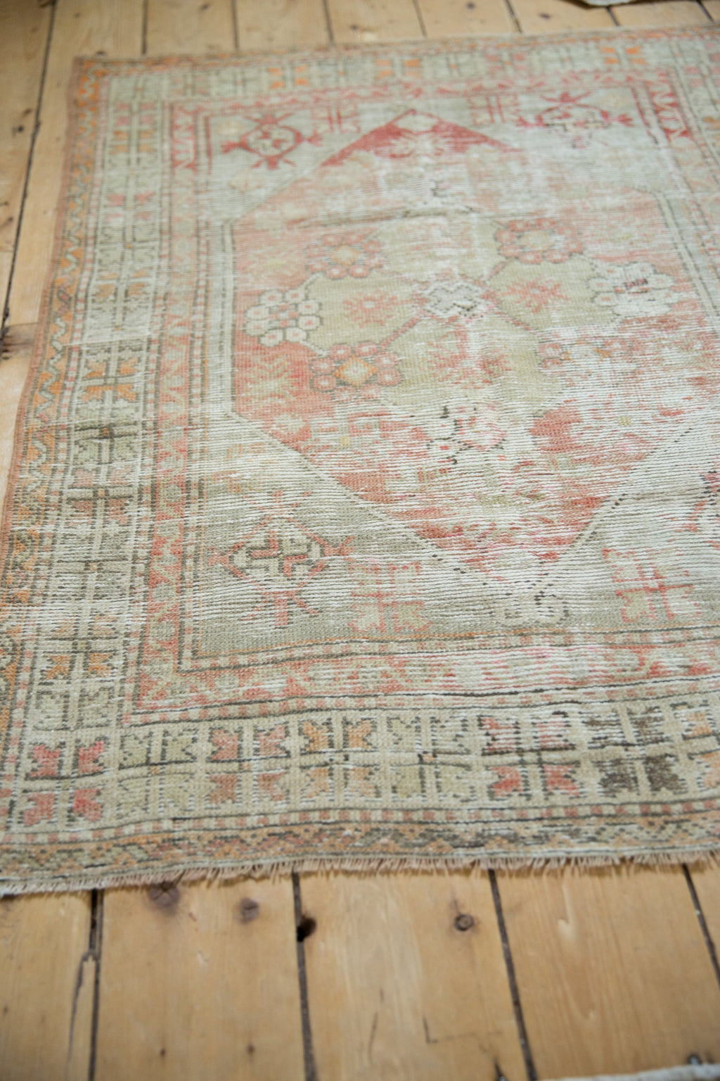 3x4 Vintage Distressed Oushak Square Rug