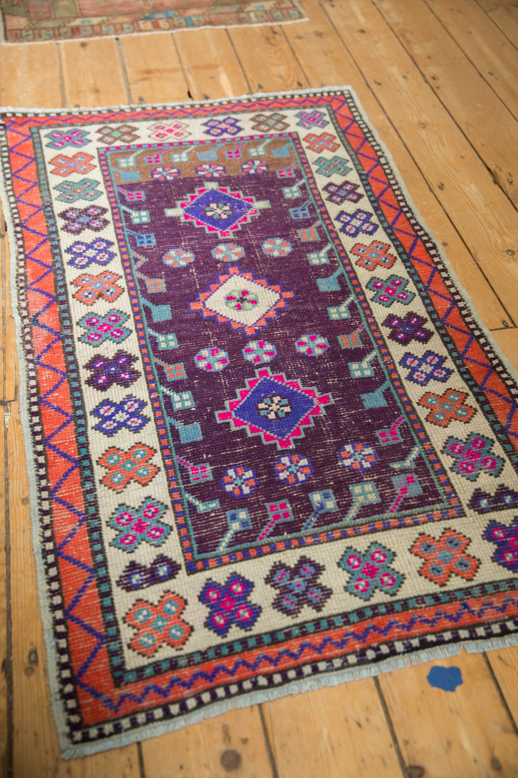 2.5x4.5 Vintage Distressed Oushak Rug