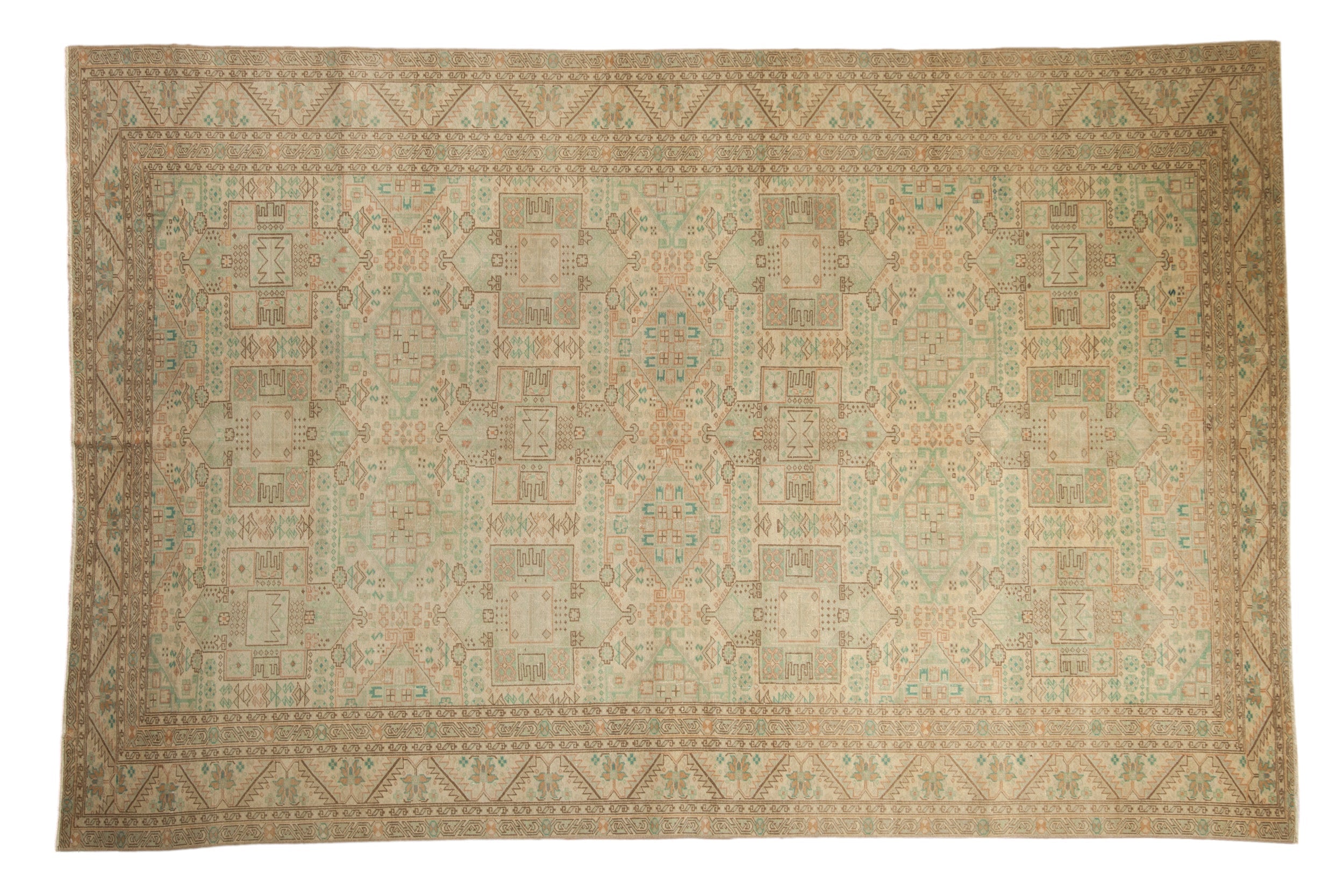 6.5x9.5 Vintage Distressed Sparta Carpet