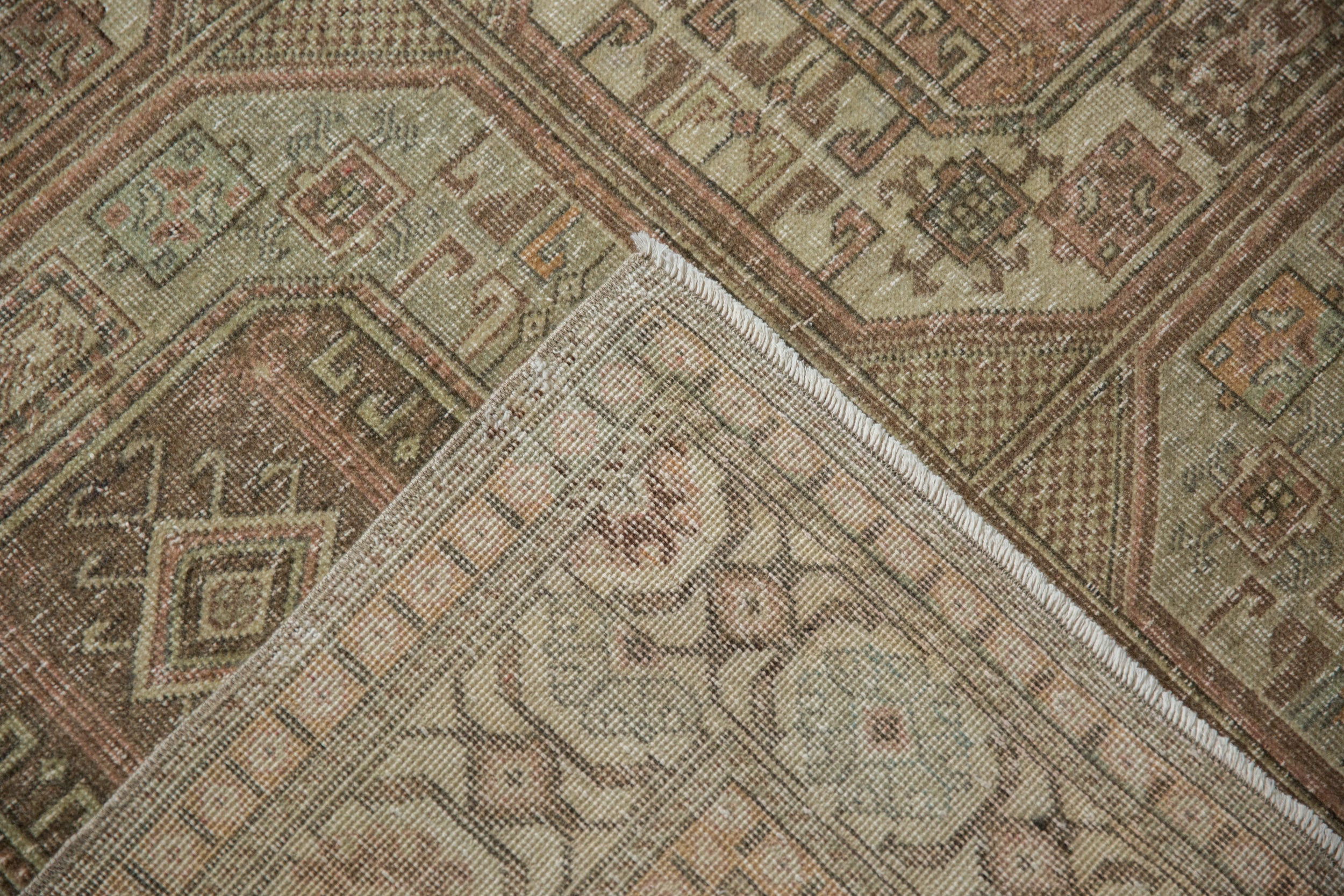 6.5x9.5 Vintage Distressed Sparta Carpet