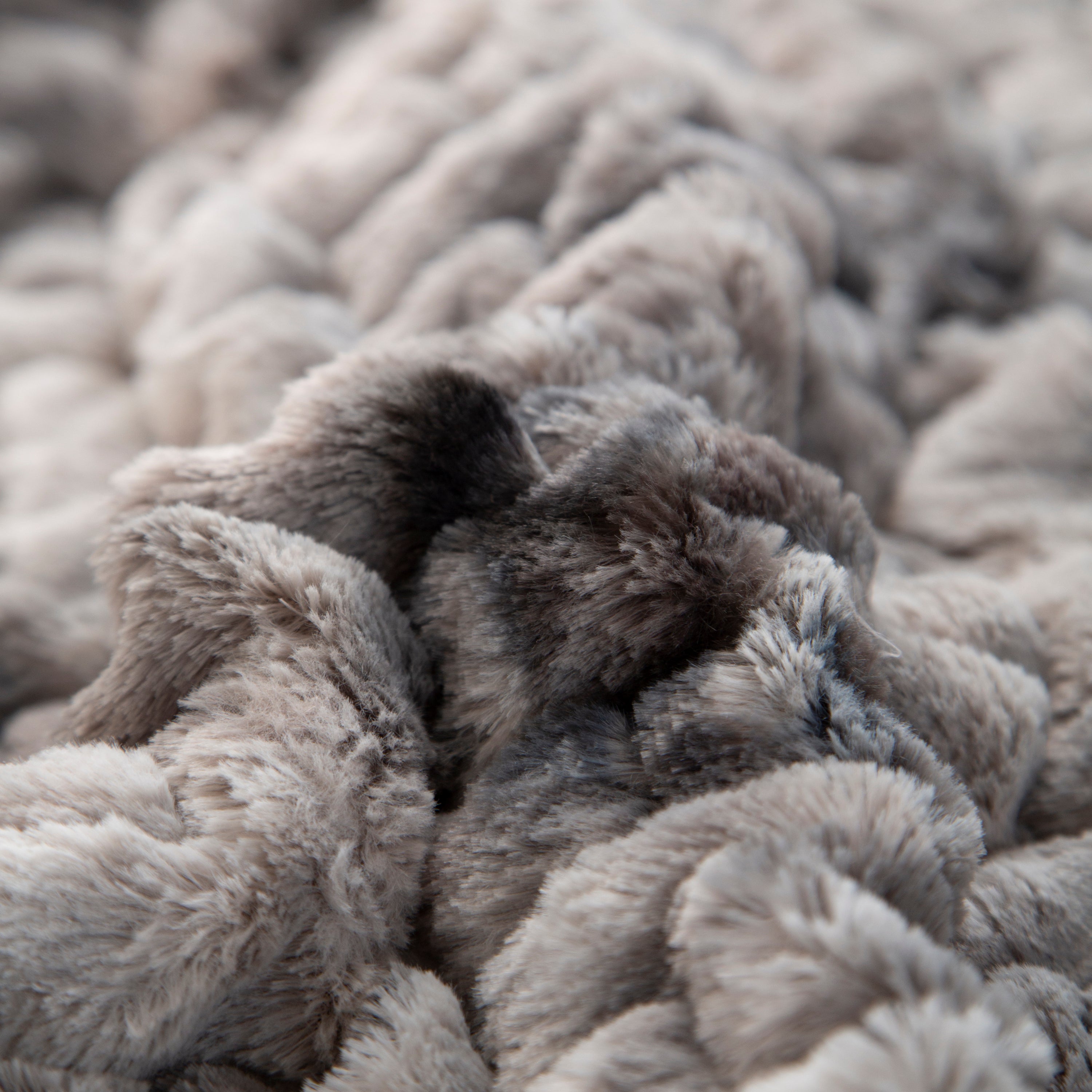 50x60' Faux Fur Throw