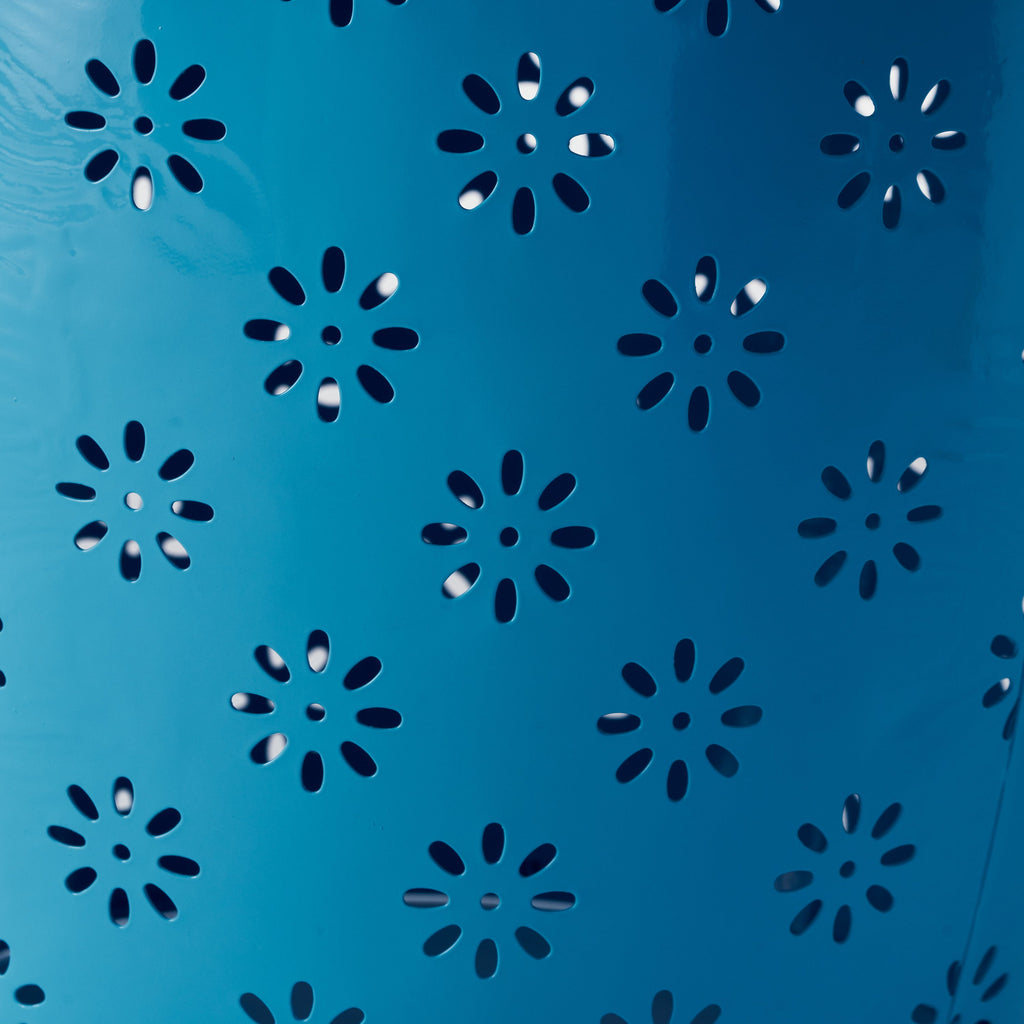 SOLEIL Barrel-Shaped Side Table Blue Iron 15.75 x 15.75 x 20.50 Inches