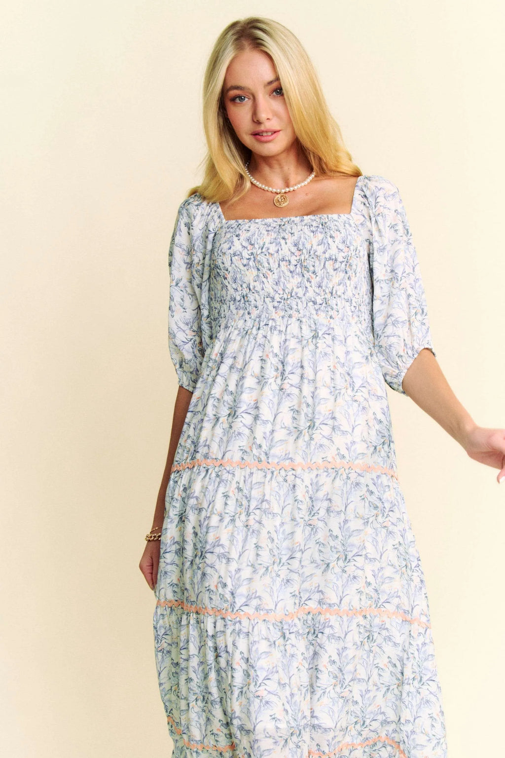 Davi & Dani Contrast Ric Smocking Bodice Tiered Midi Dress