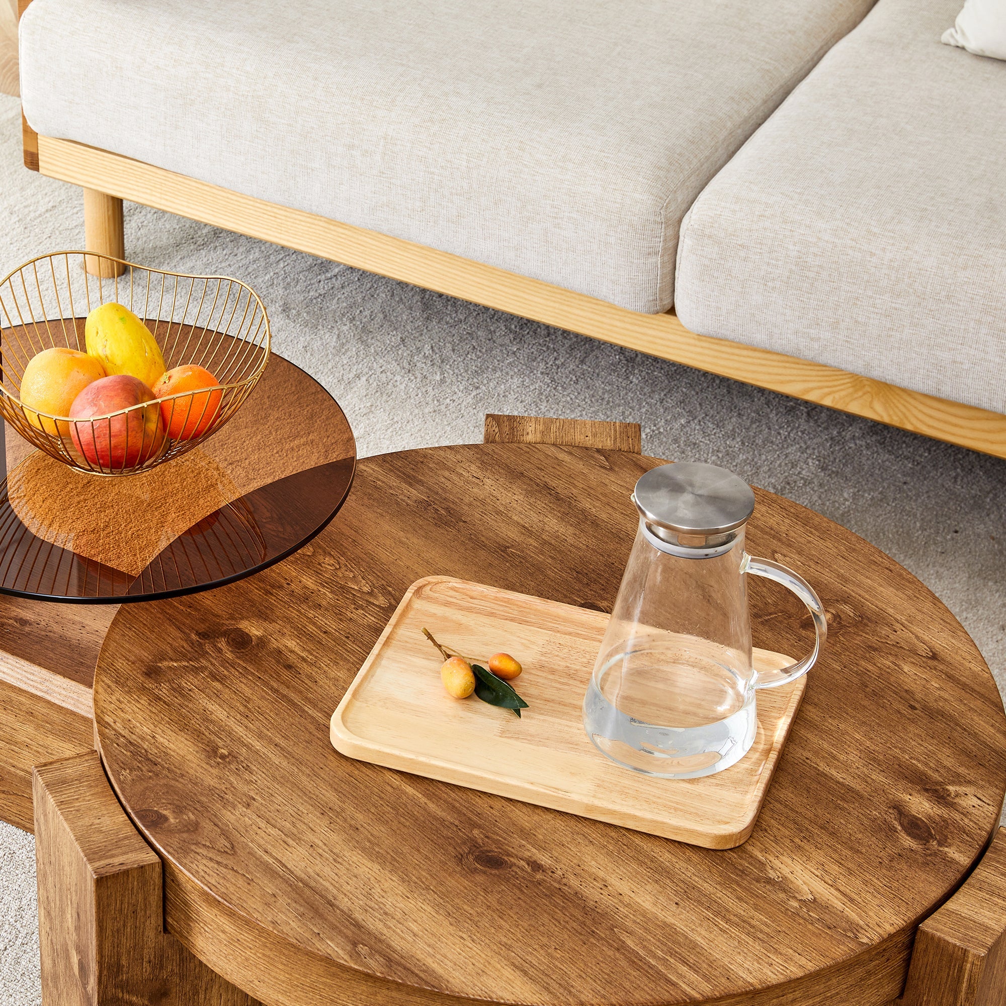 The detachable double-decker coffee table, the stylish design is more precious, and the detachable design can make the use of space more flexible and suitable for various scenes.