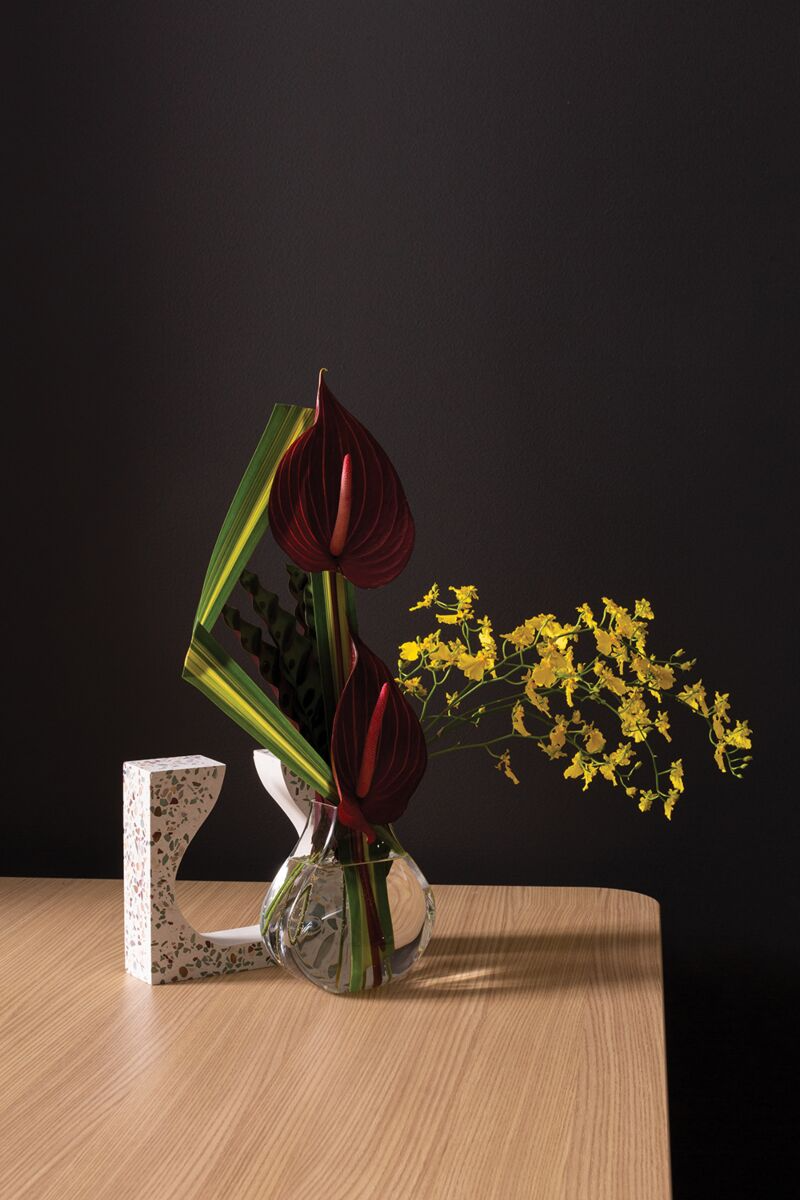Eyla Vase