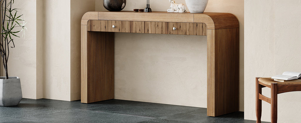 TREXM Rustic Console Table with Fluted Drawer Front, Entryway Table with Curved Corners & Thick Legs, Sturdy Sofa Table for Hallway & Living Room (Natural)