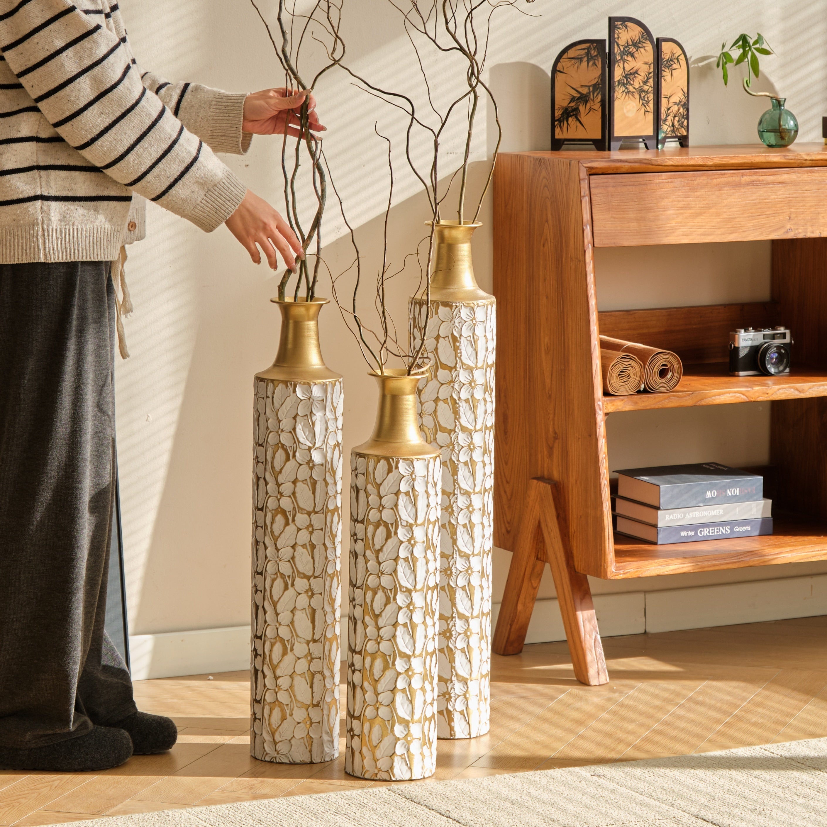 Floor Vases Gold Large Vases - 32/28/24-Inch Decorative High Vases Set of 3 for Home Décor Vintage Large Vases Representing Twigs, Twigs Dried Flowers Living Room Antique Worn Vases