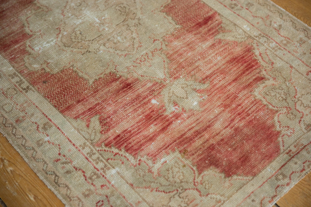 2.5x4.5 Vintage Distressed Oushak Rug