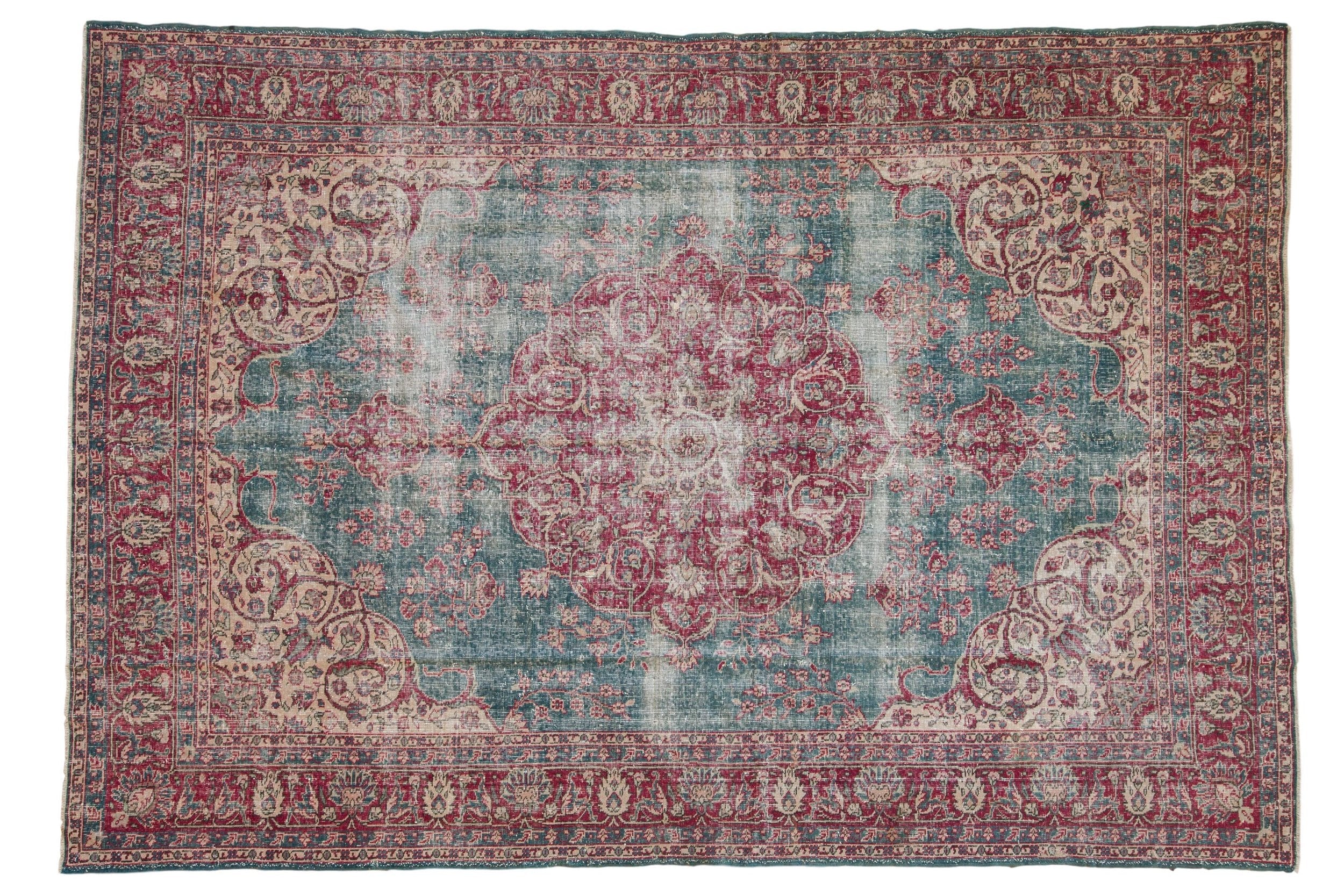 7.5x10.5 Vintage Distressed Sivas Carpet