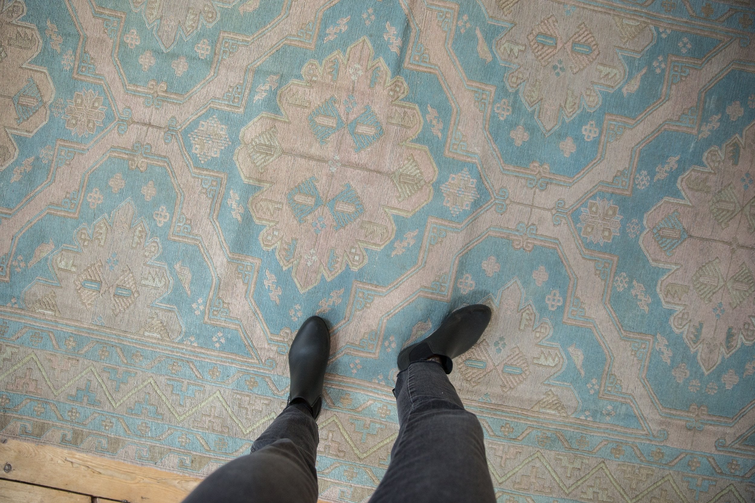 5.5x11.5 Vintage Distressed Soumac Rug Runner