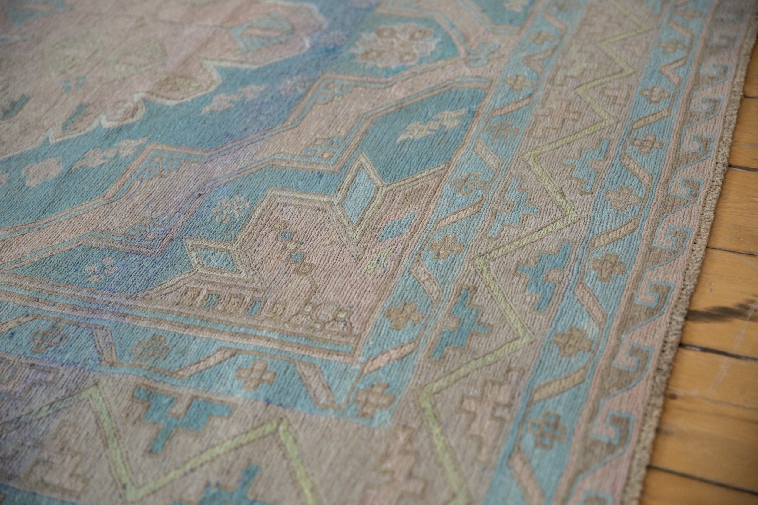 5.5x11.5 Vintage Distressed Soumac Rug Runner