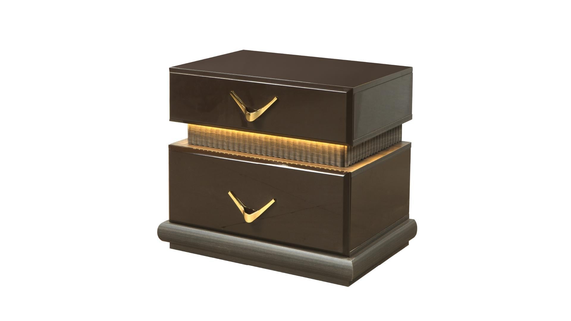 Modern Style 2-Drawer Night stand Made with Wood in Brown