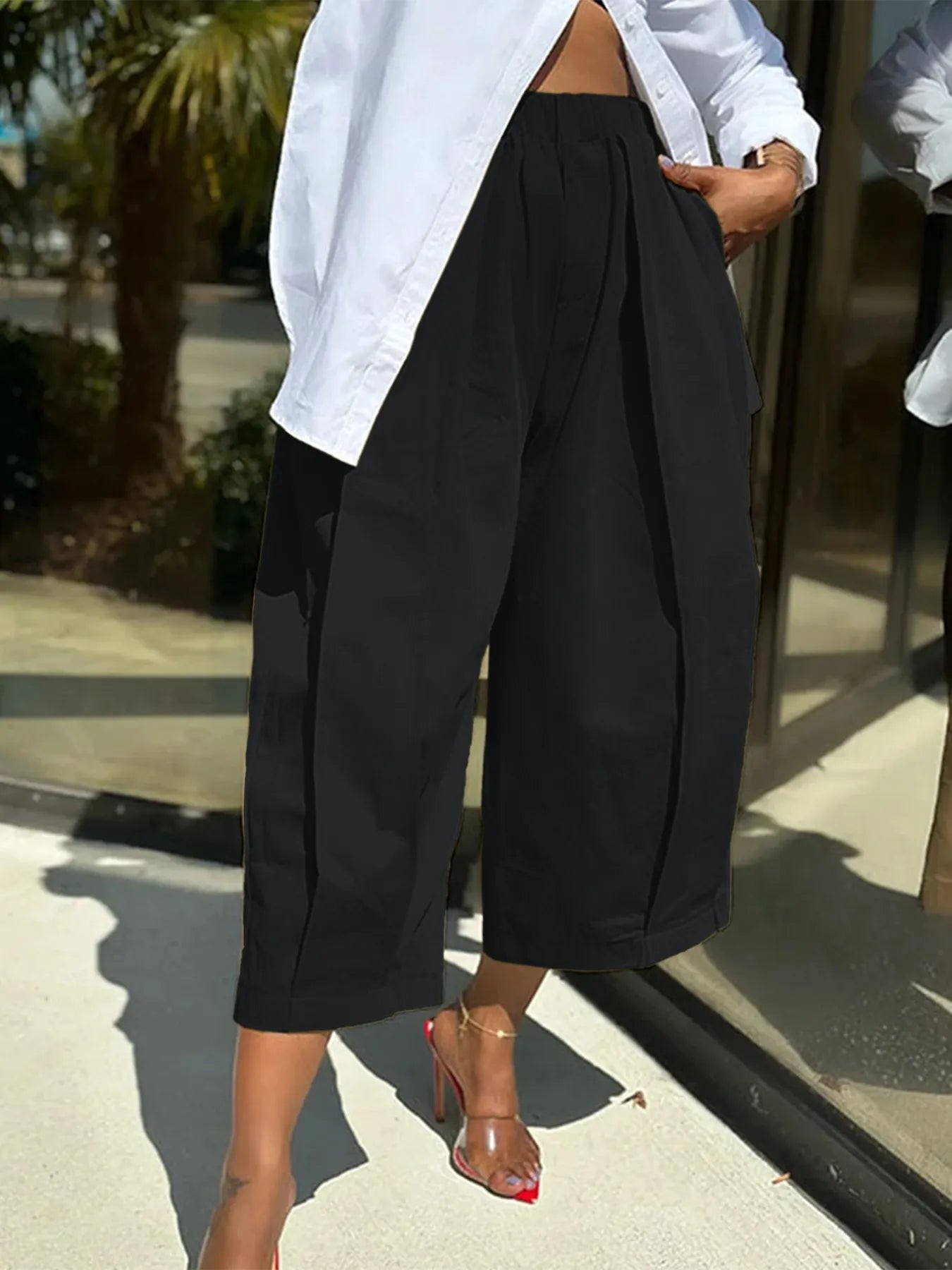 Plus Size Wide Leg Pleated Detail Cropped Pants