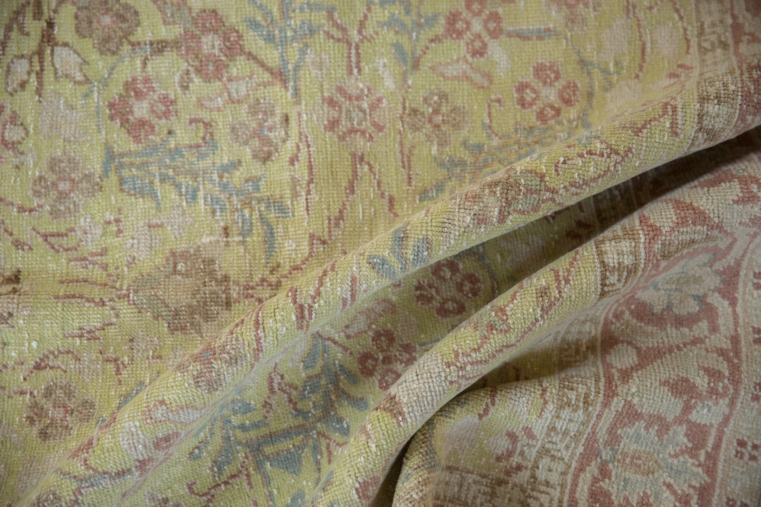 4.5x6.5 Vintage Distressed Sparta Rug