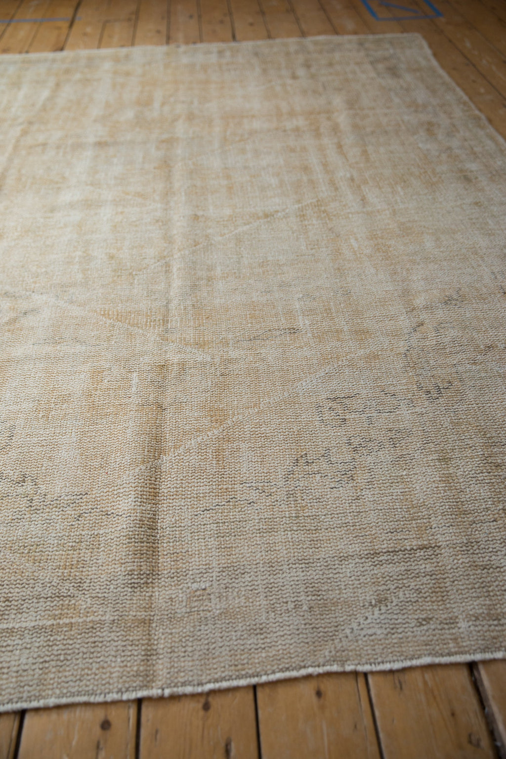 6.5x8.5 Vintage Distressed Oushak Carpet