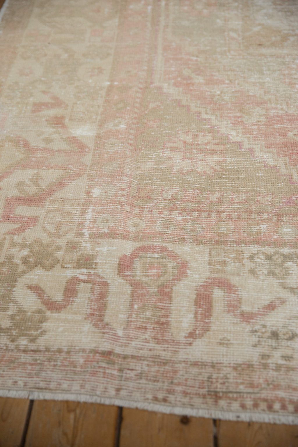 5.5x8.5 Vintage Distressed Oushak Carpet