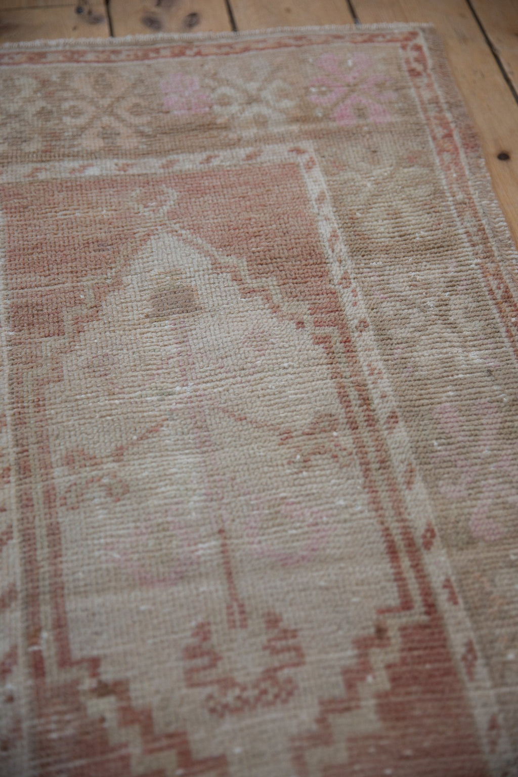 2x3.5 Vintage Distressed Oushak Rug