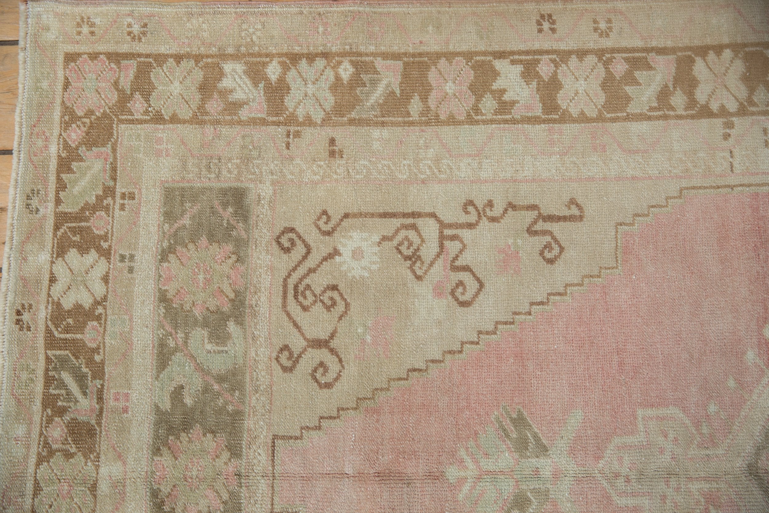 4x7.5 Vintage Distressed Oushak Rug