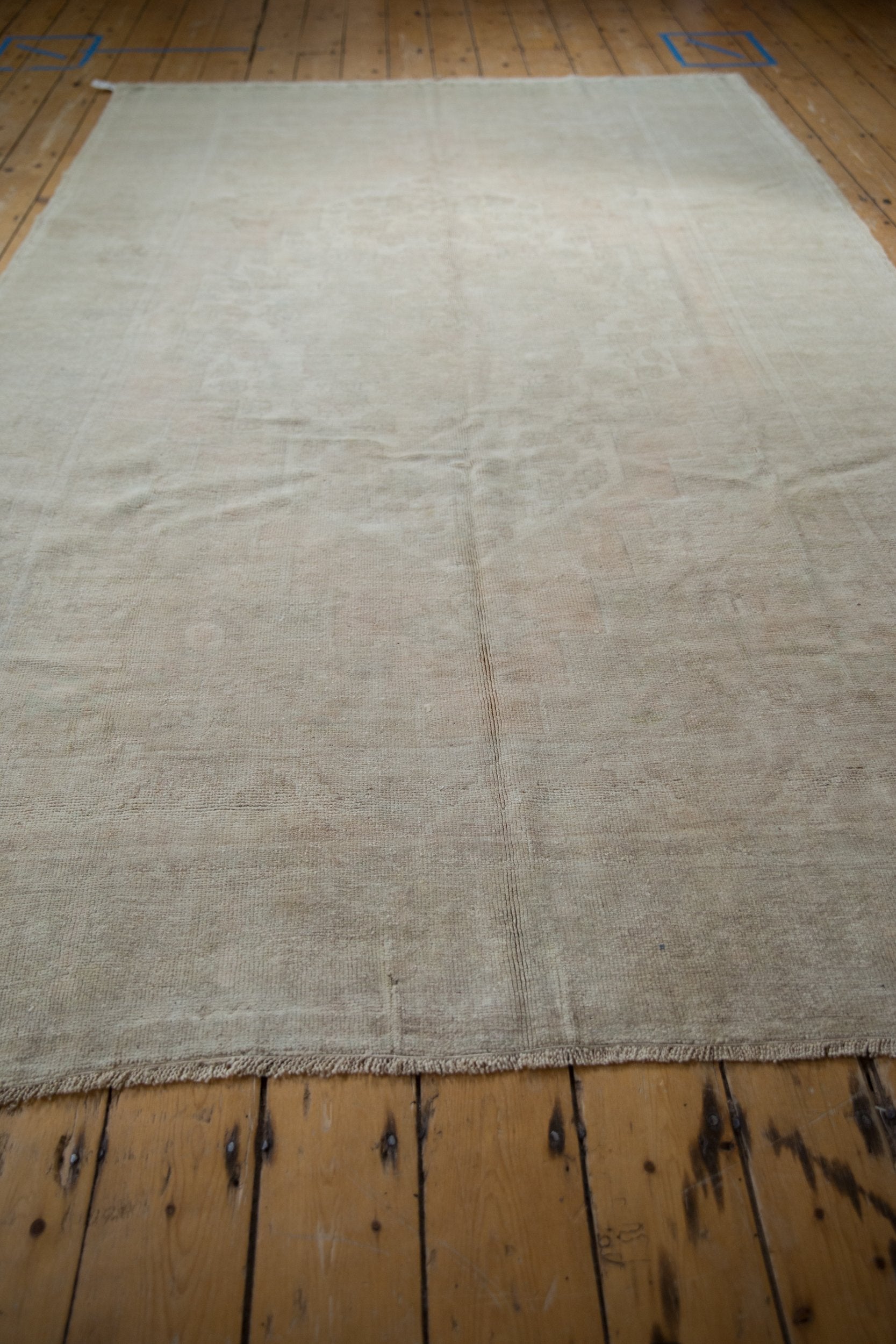 6x9.5 Vintage Distressed Oushak Carpet