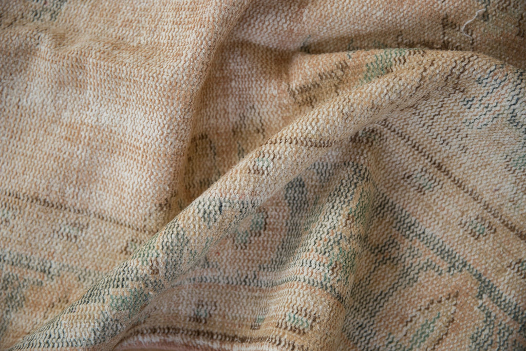 6x9.5 Vintage Distressed Oushak Carpet