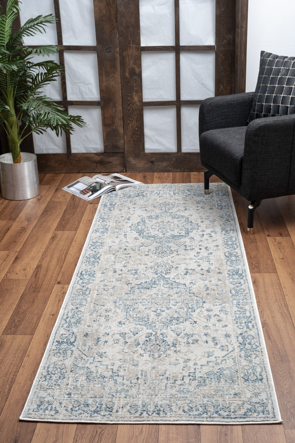Noble GC_GEN7001 Ivory 7 ft. 10 in. x 10 ft. 3 in. Area Rug