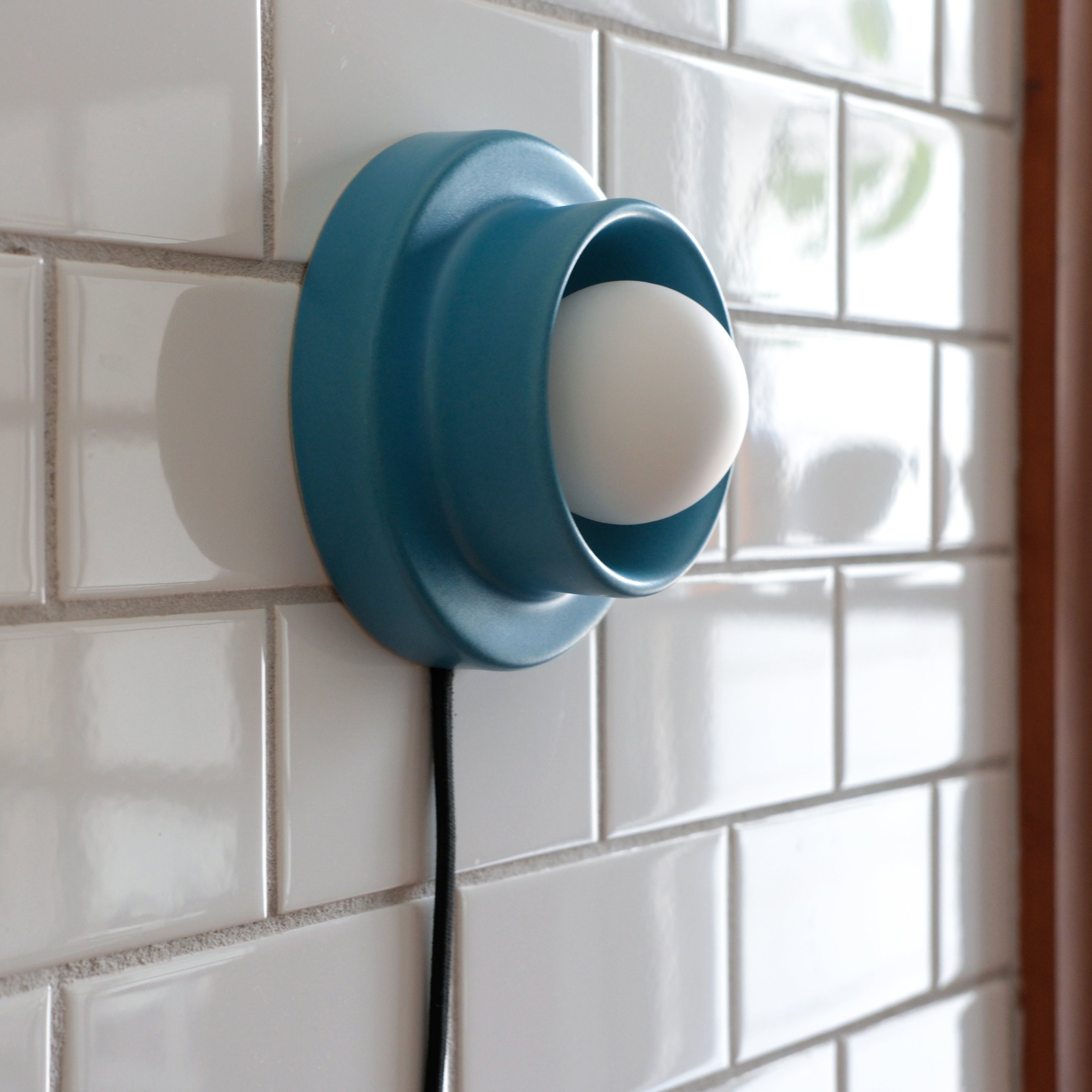 Q Sconce