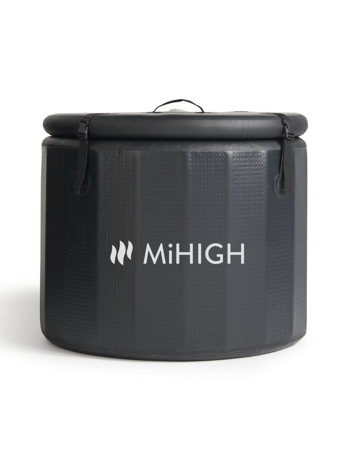 Cold Plunge Tub by MiHigh