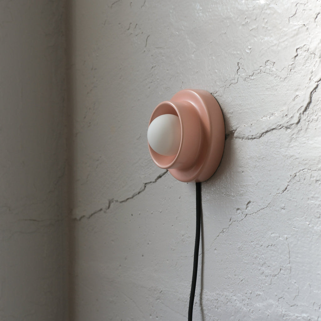 Q Sconce