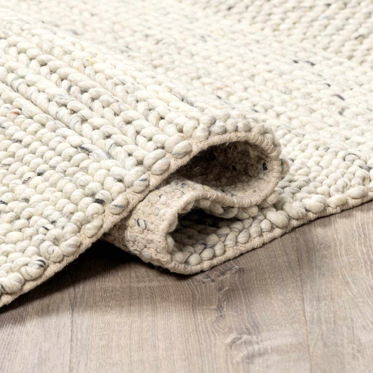 Salvo Luxury Wool Rug
