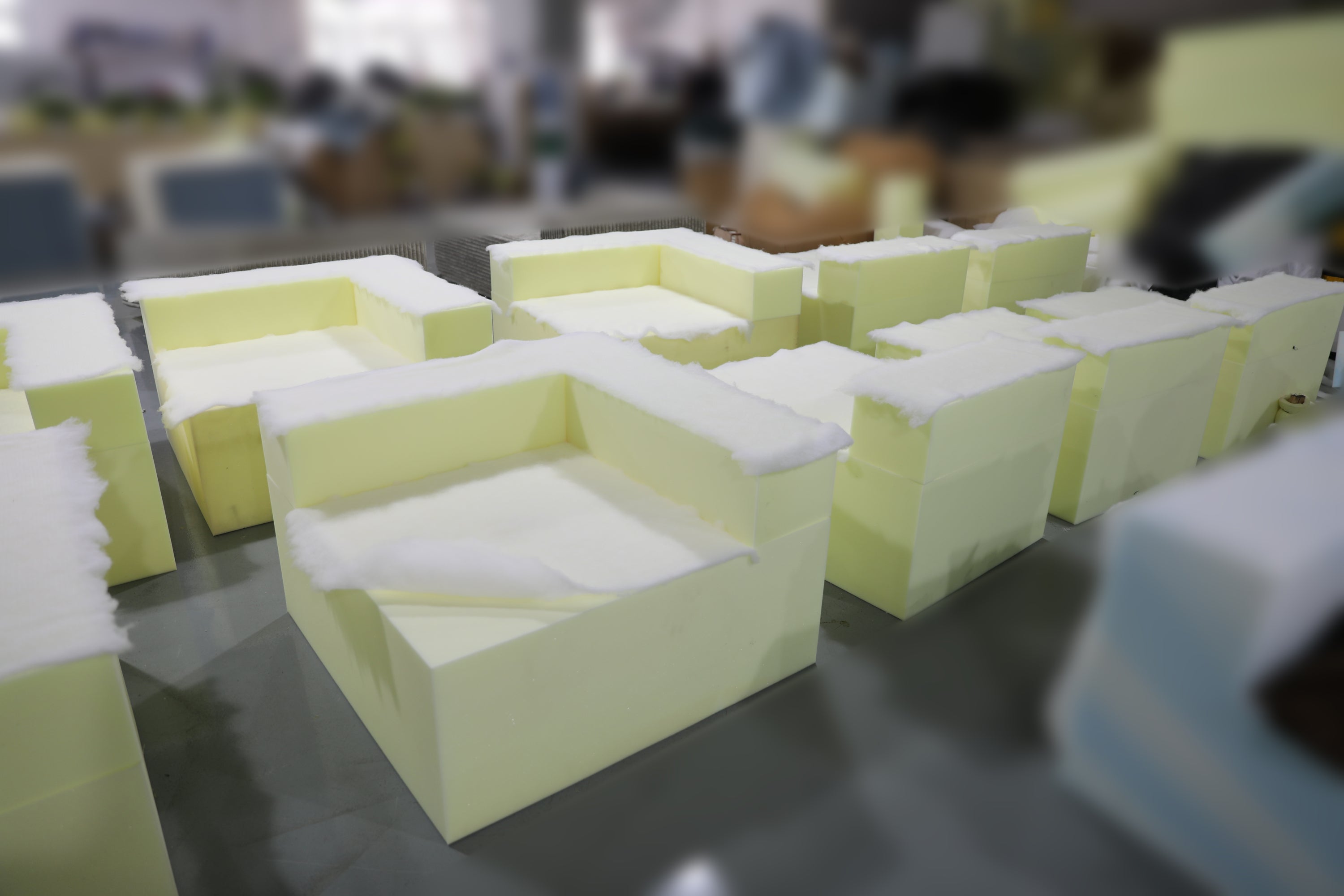 Four seater combination sofa, sofa bed, made of high-density sponge and soft linen fabric, with multiple combination methods (beige)