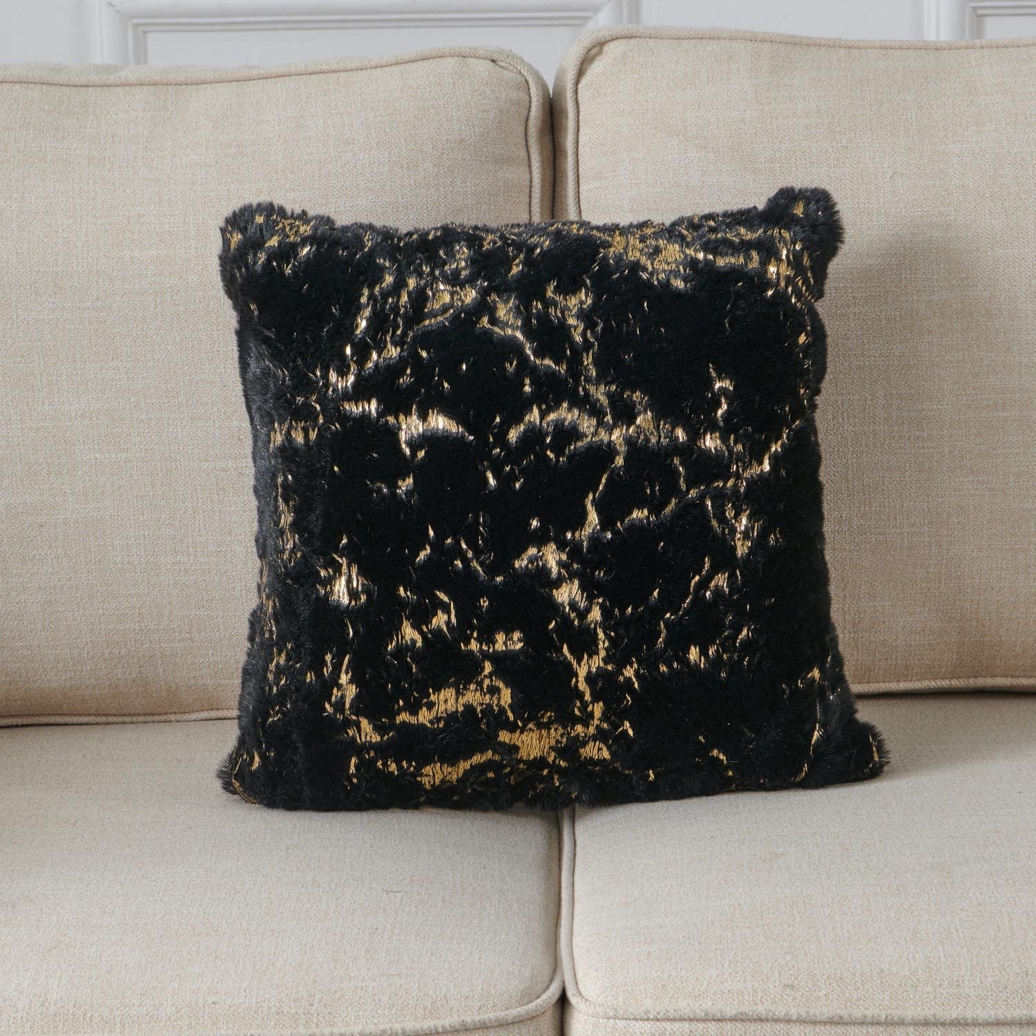 Luxury Chinchilla Faux Fur Gilded Black Pillow (22 In. x 22 In.)